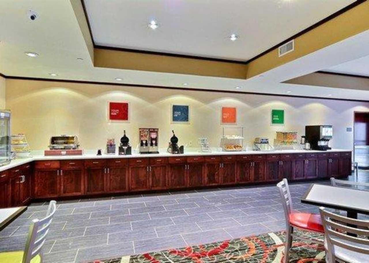 Comfort Suites Uniontown view 5