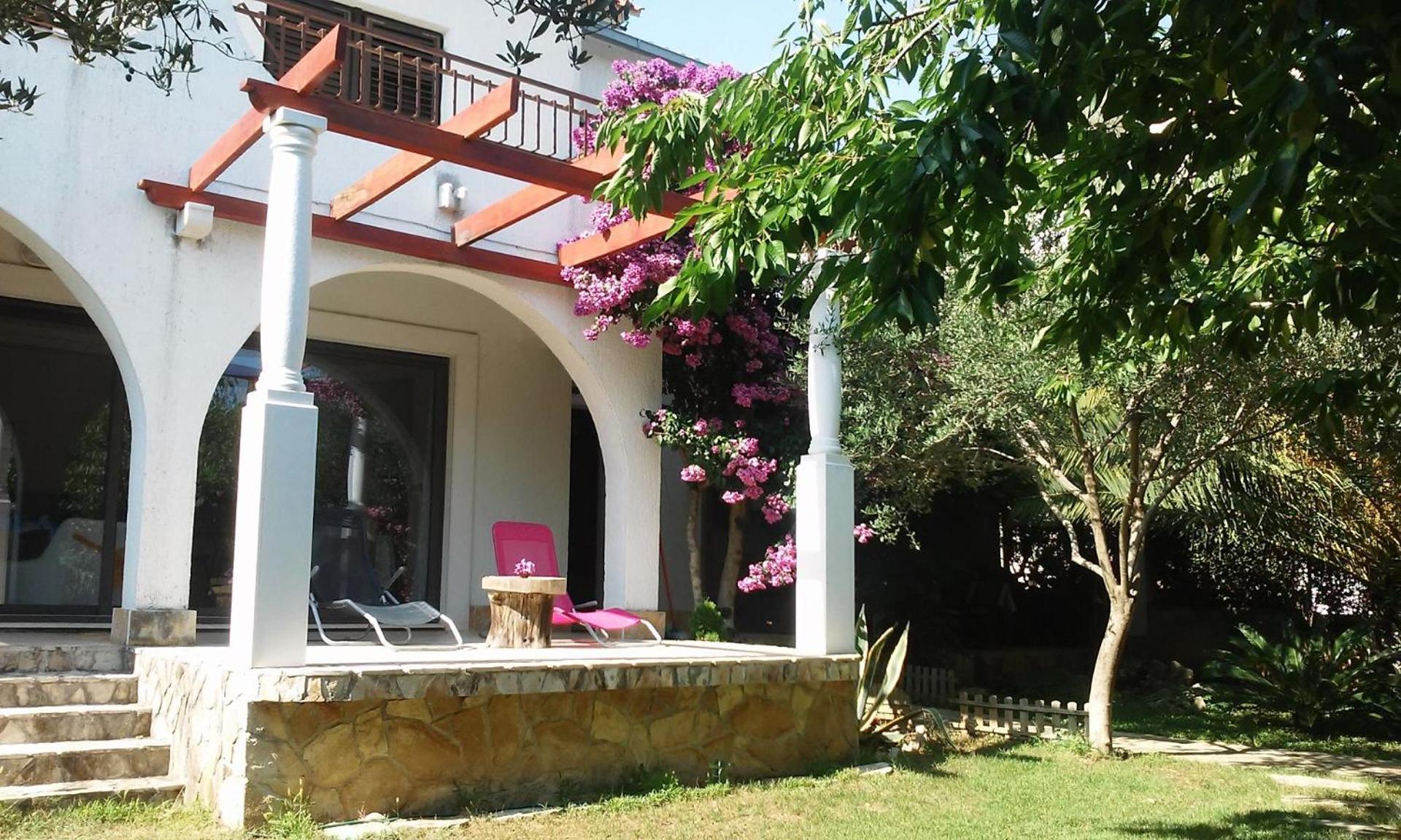 House Filip view 5