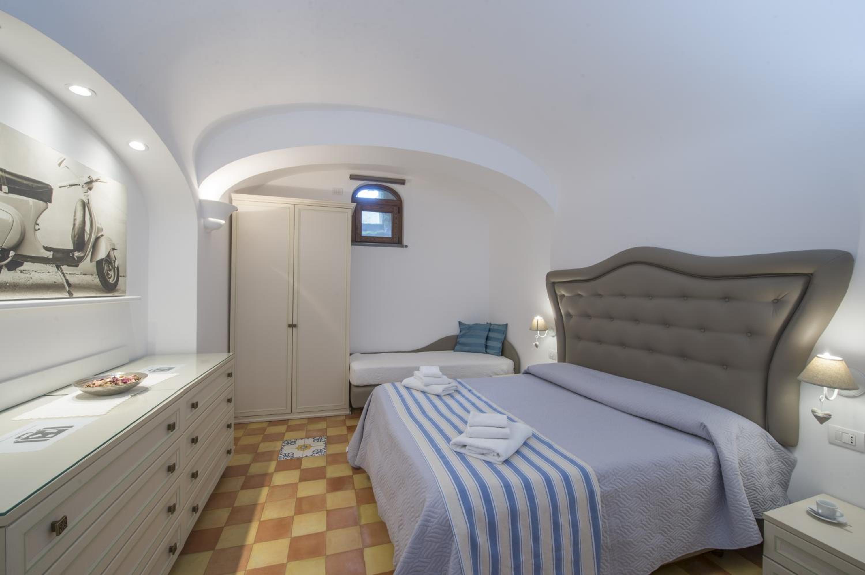 Golden Vaults Praiano