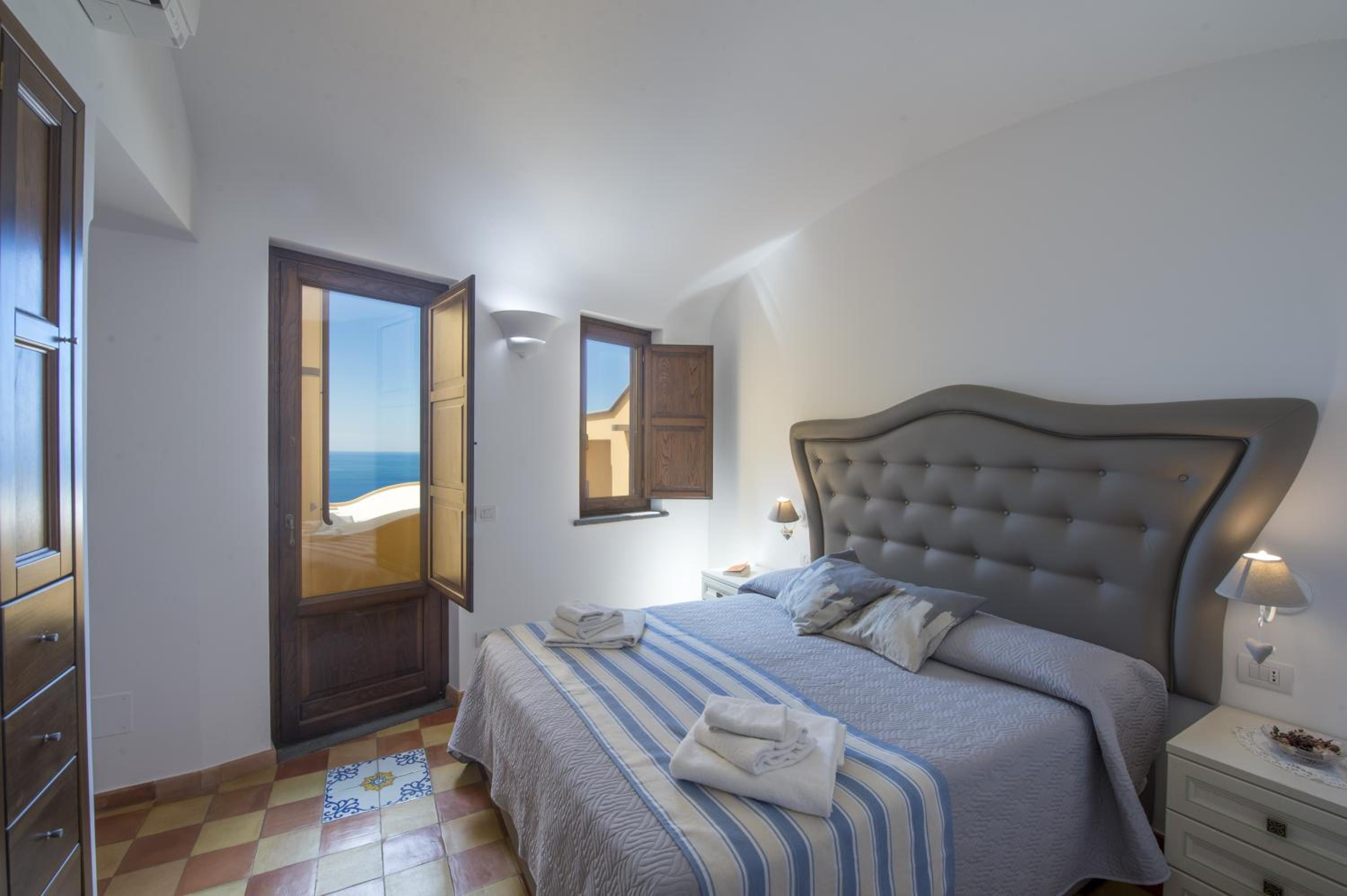 Golden Vaults Praiano