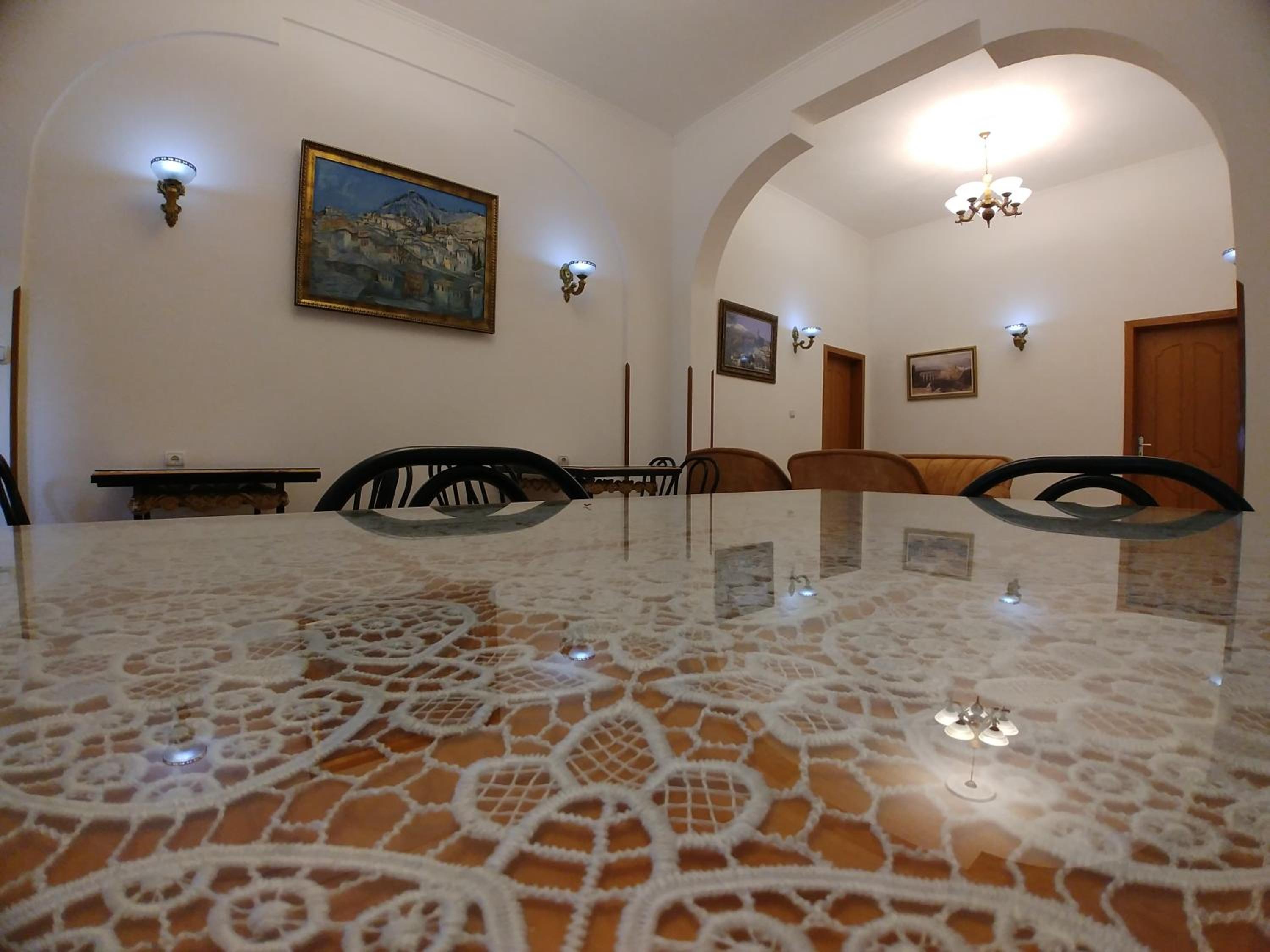 Guest House Urat