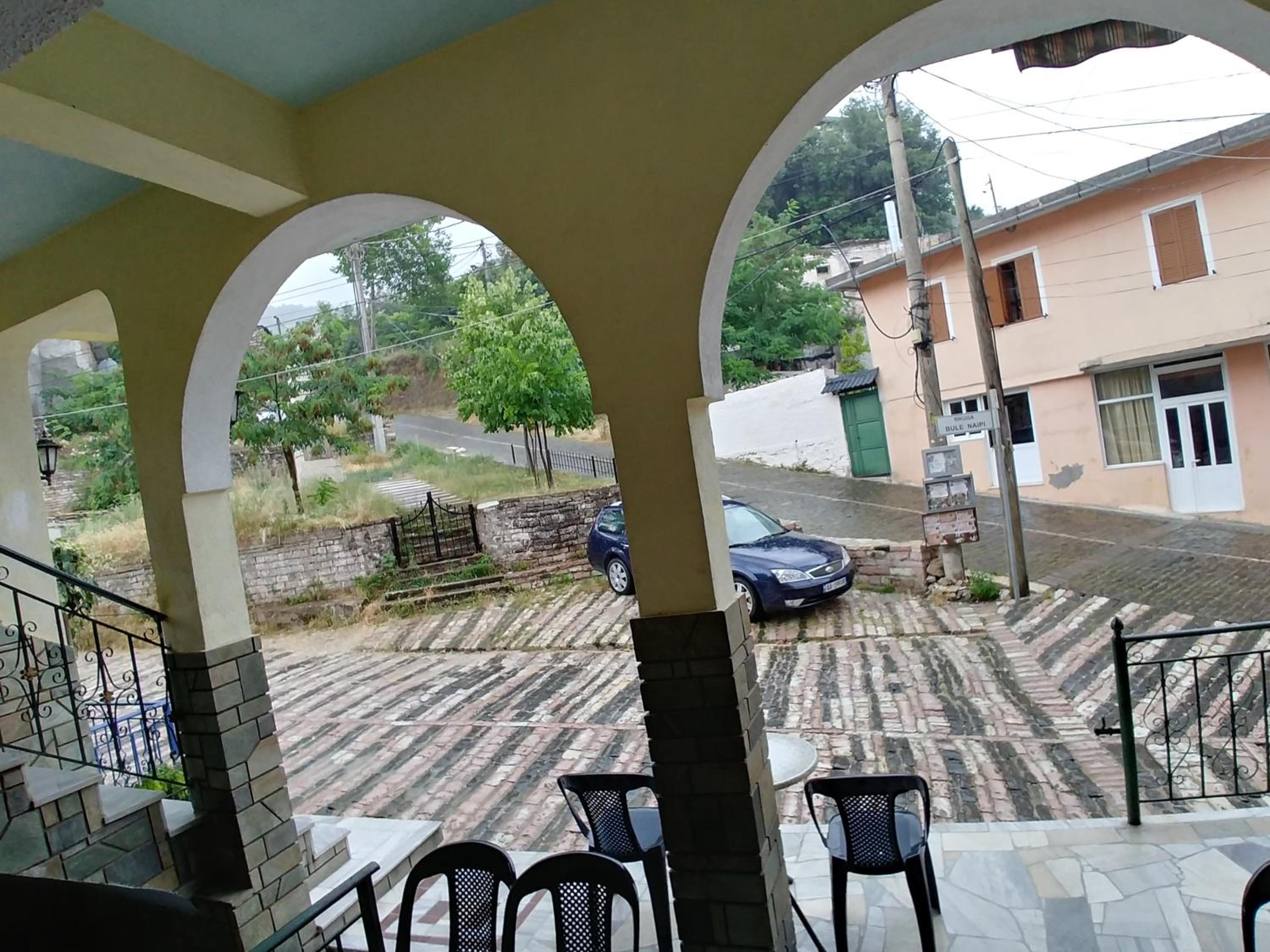 Guest House Urat