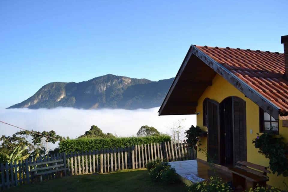 Chalés Pedra do Baú