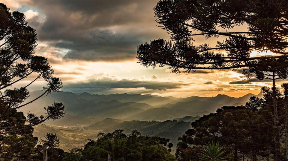 Chalés Pedra do Baú