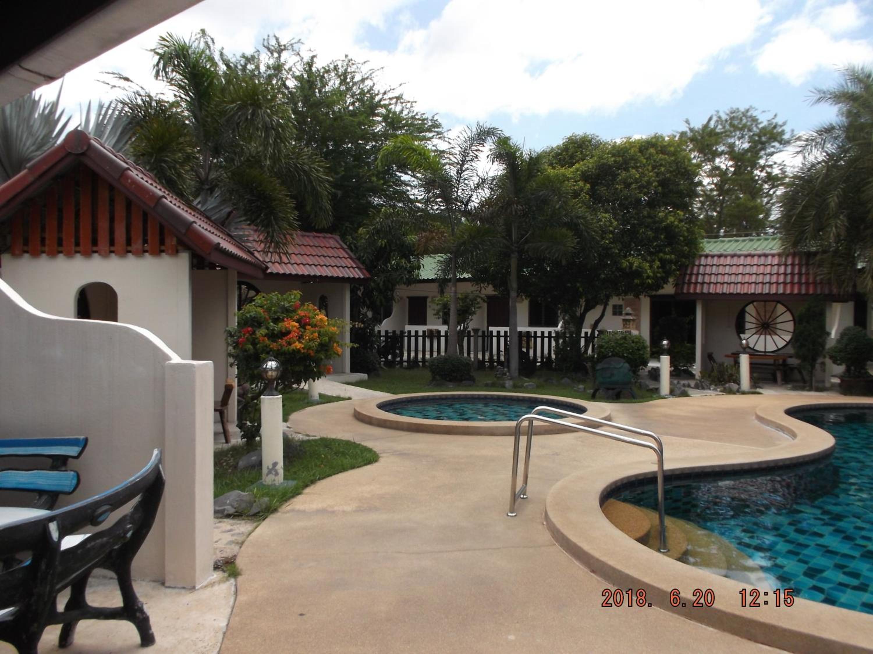 Photo 15