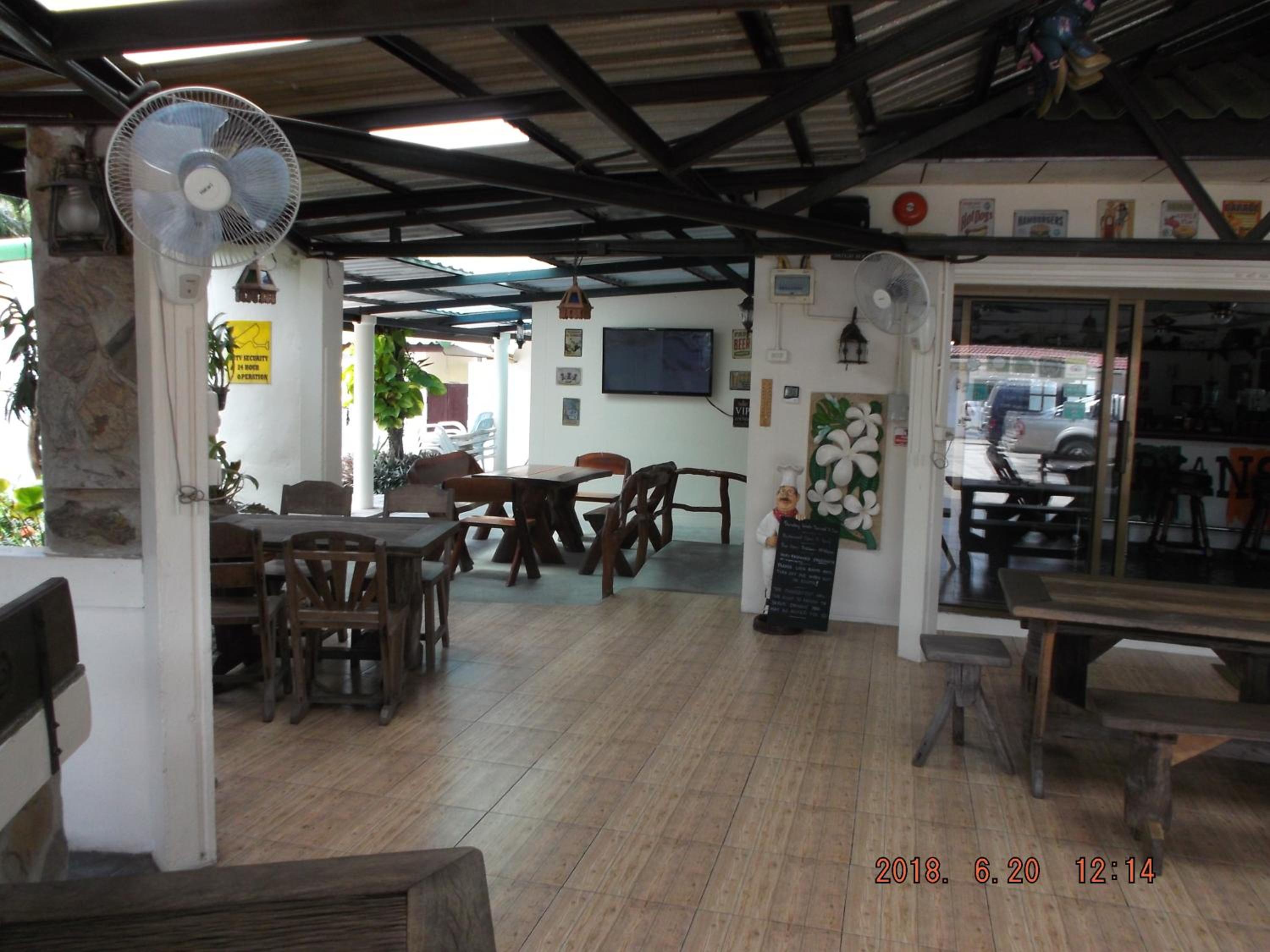 Photo 20