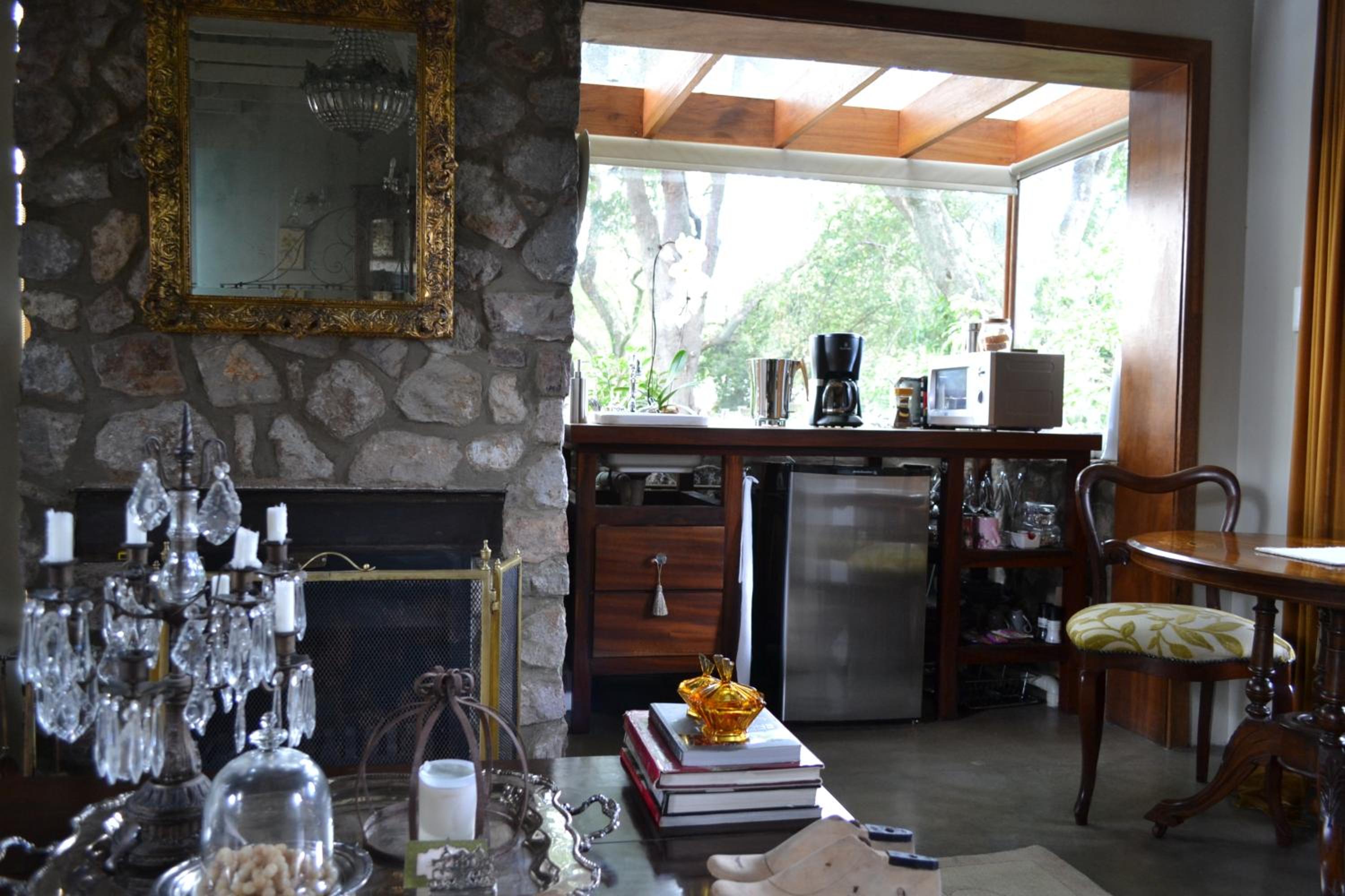 Festina Lente Guesthouse