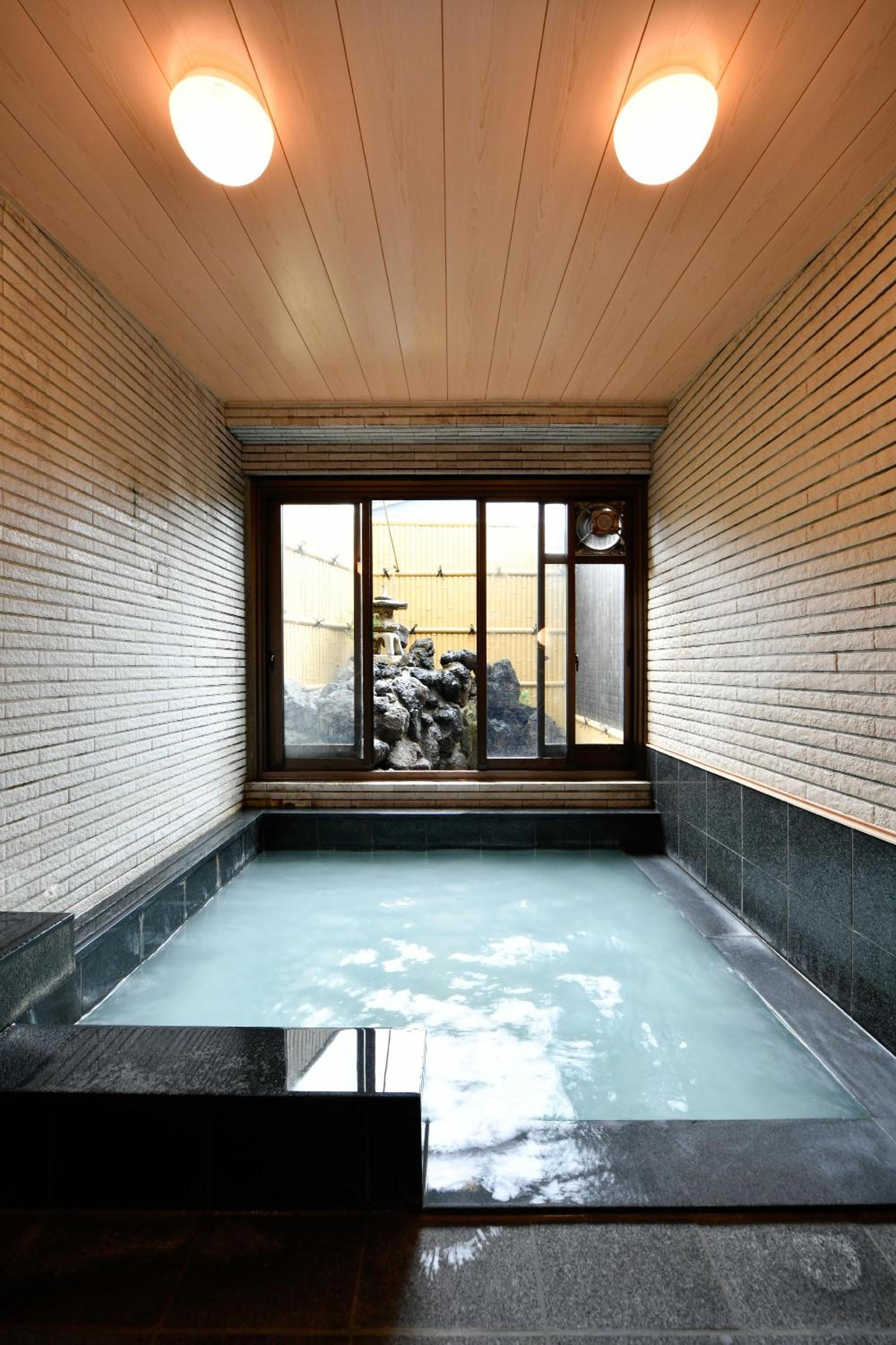 Ryokan Tamura view 3