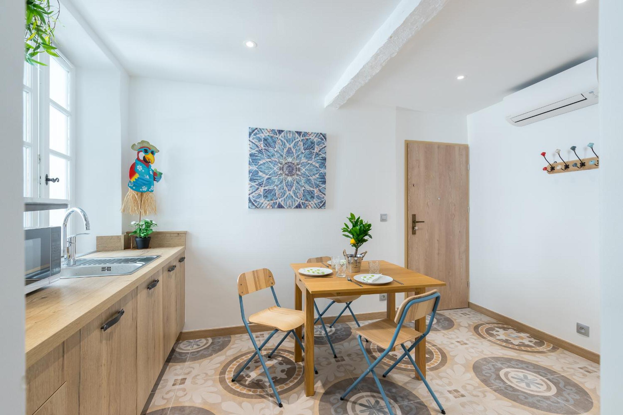Valbonne Flat