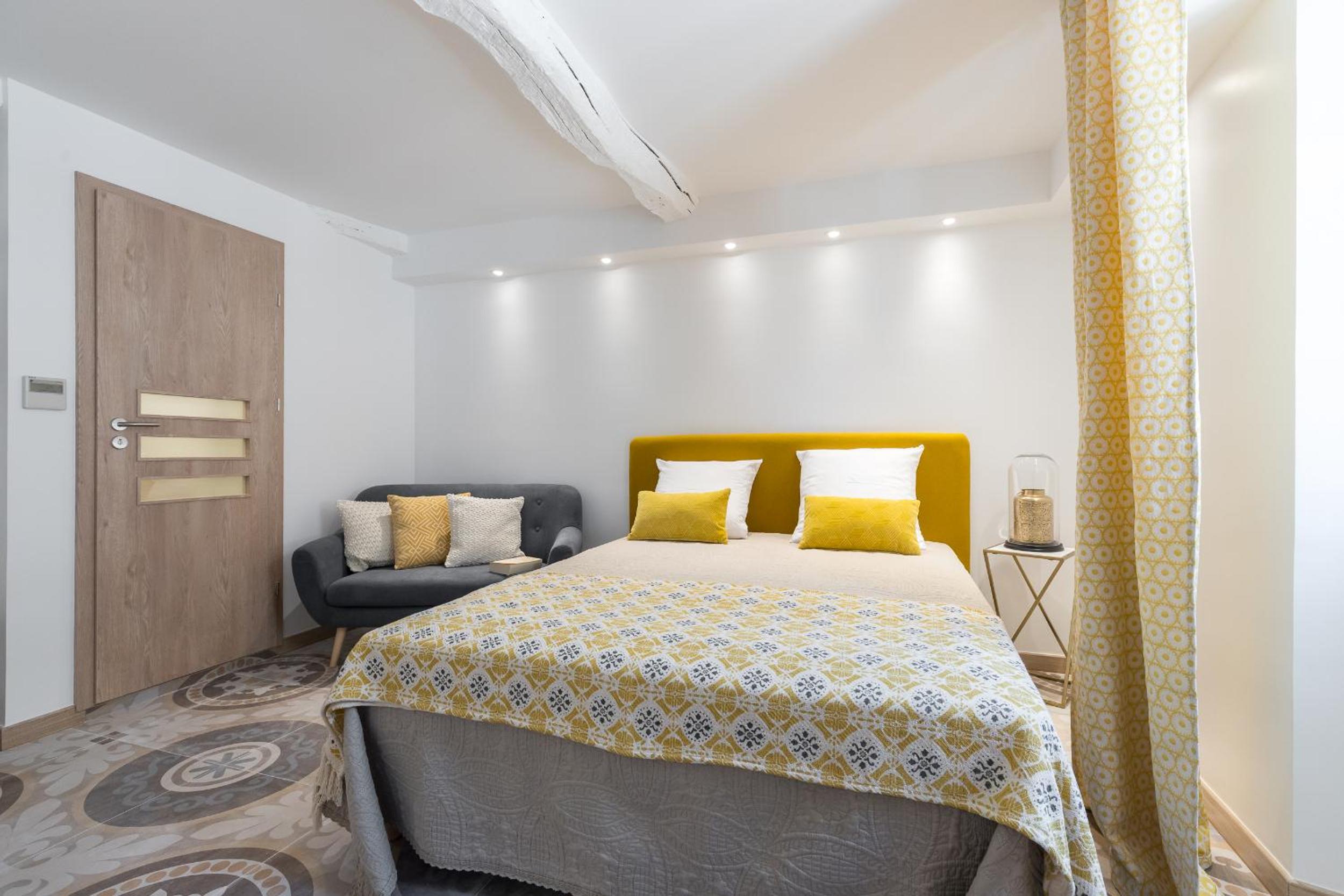 Valbonne Flat