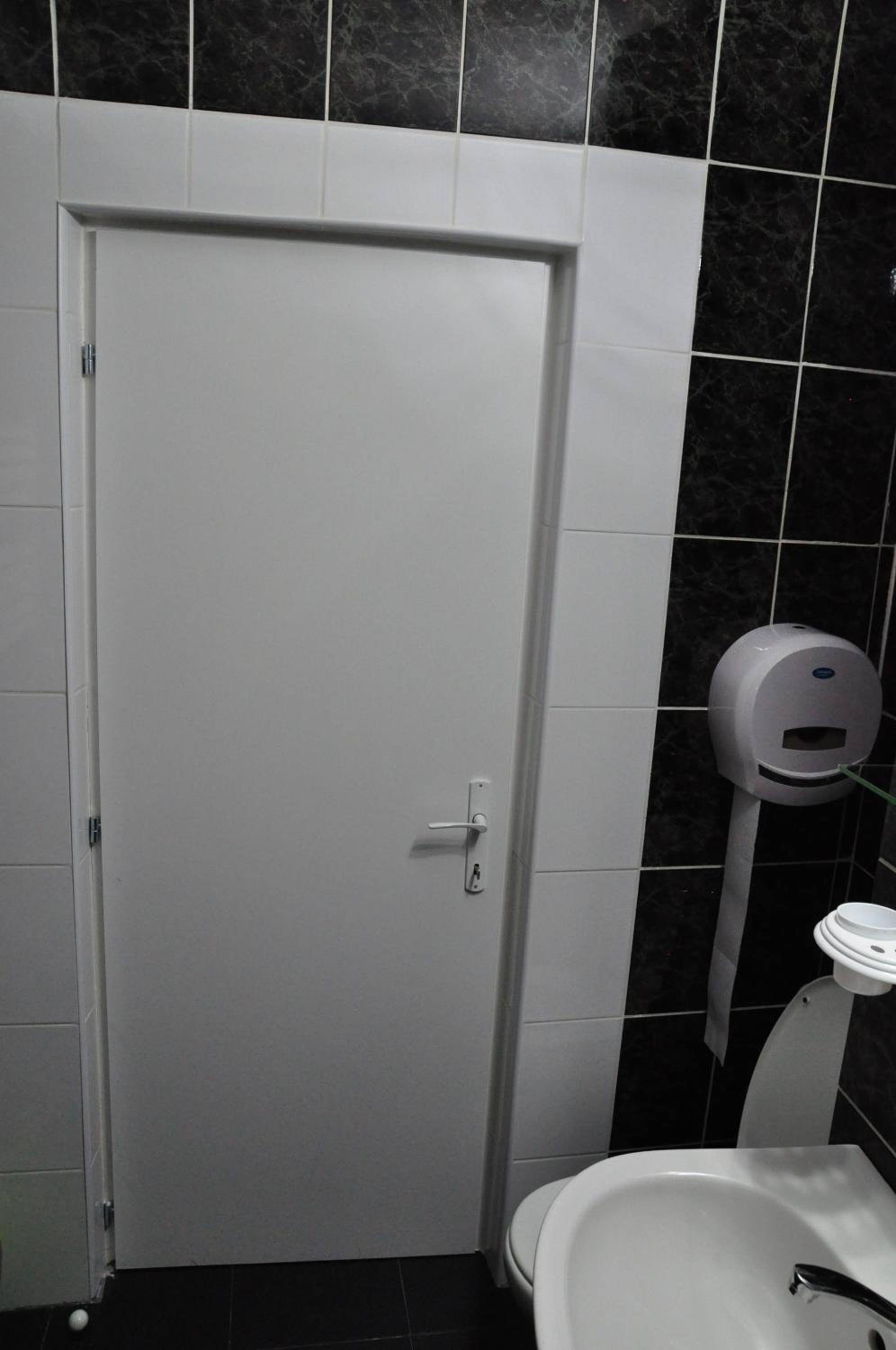 Photo 33