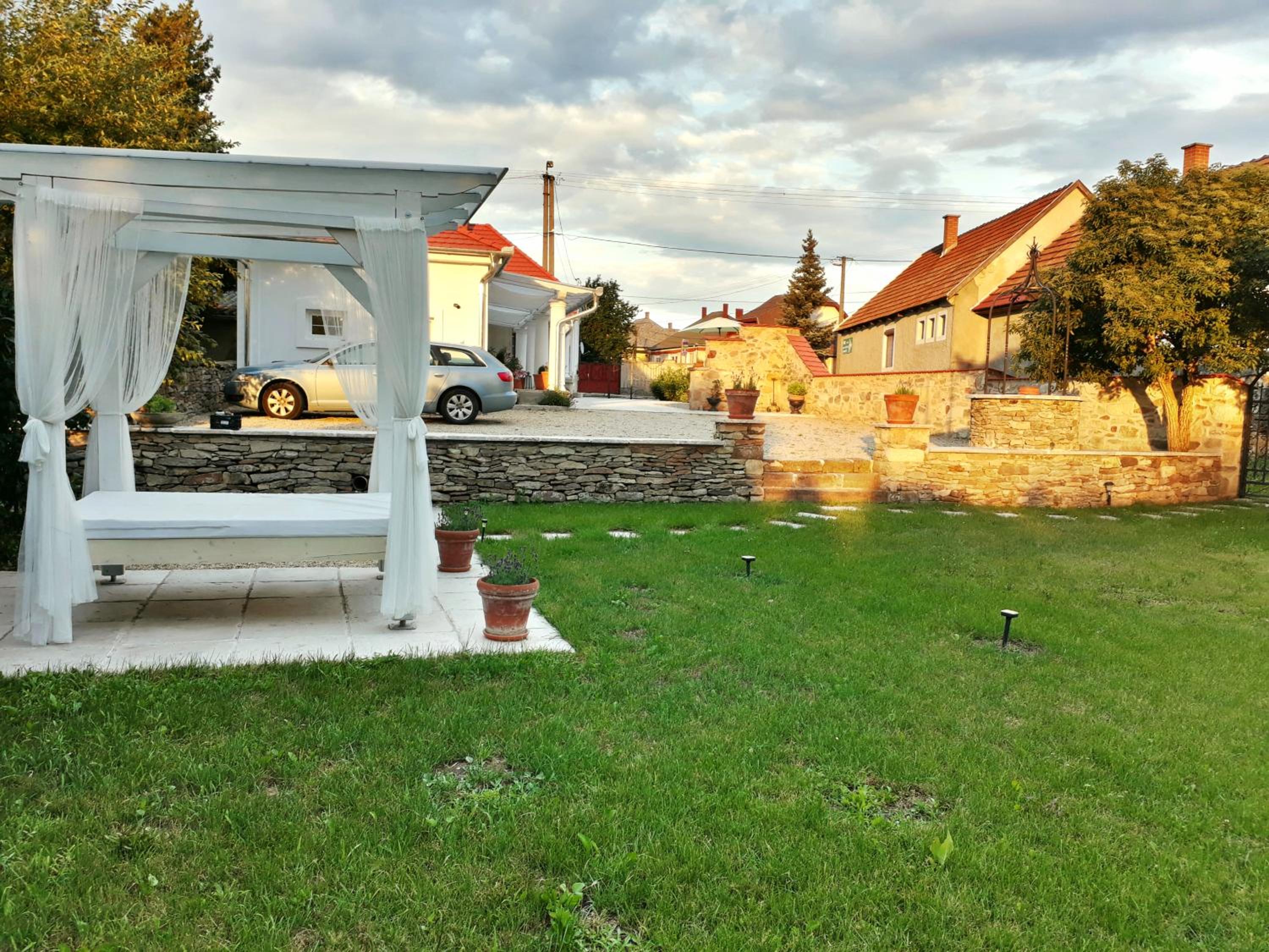 Photo 29