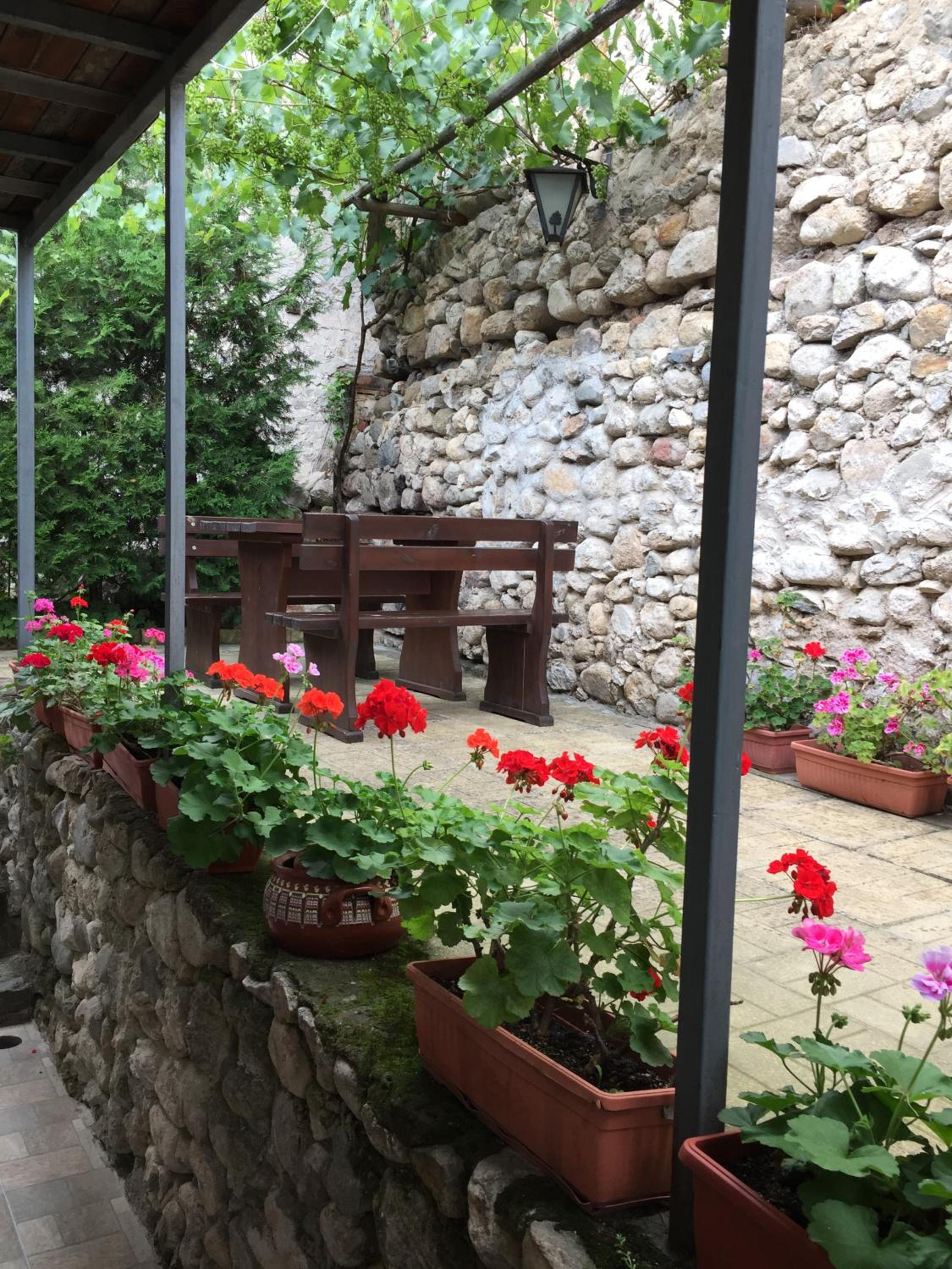 Toni's Guest House
