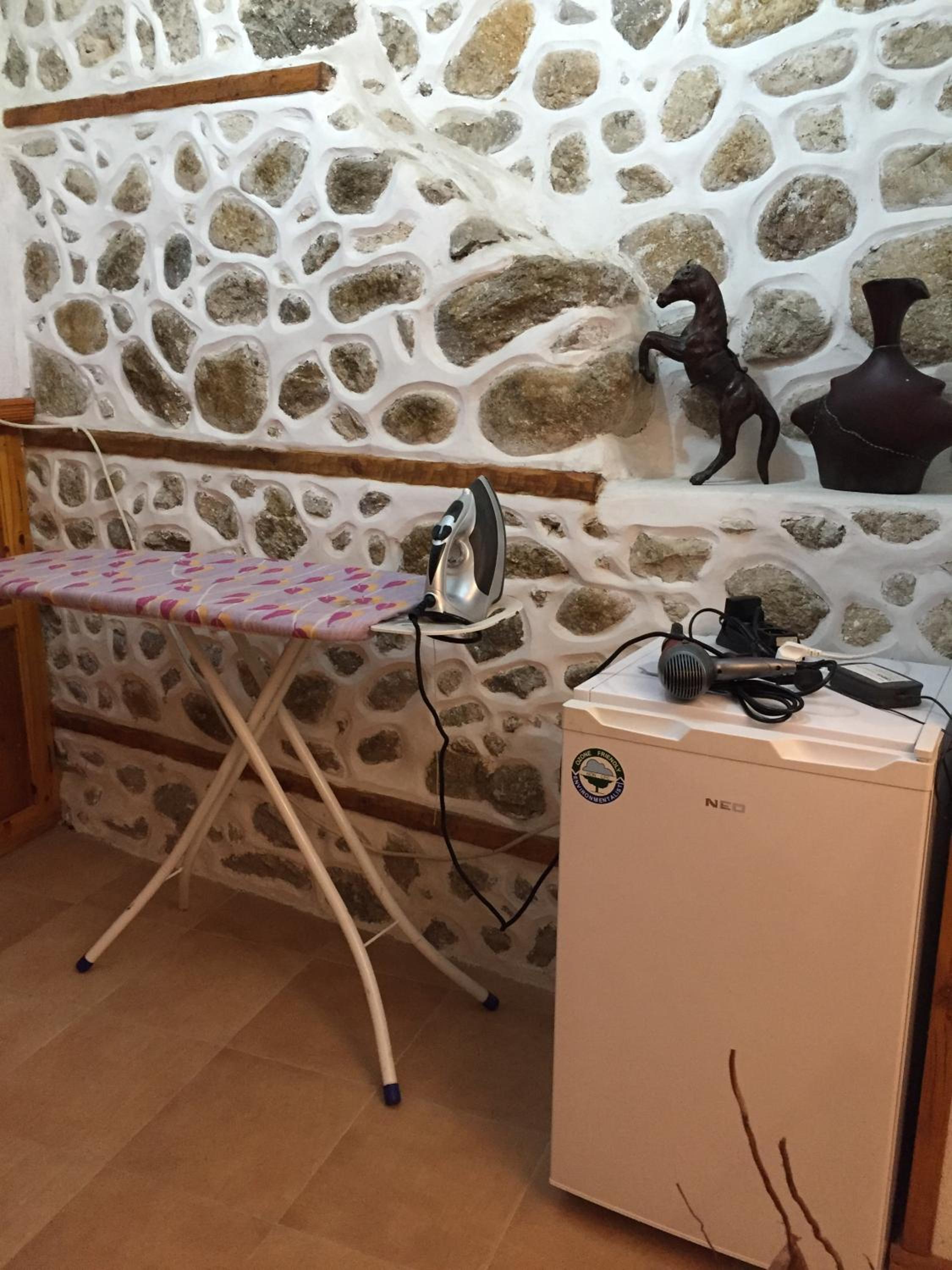 Toni's Guest House
