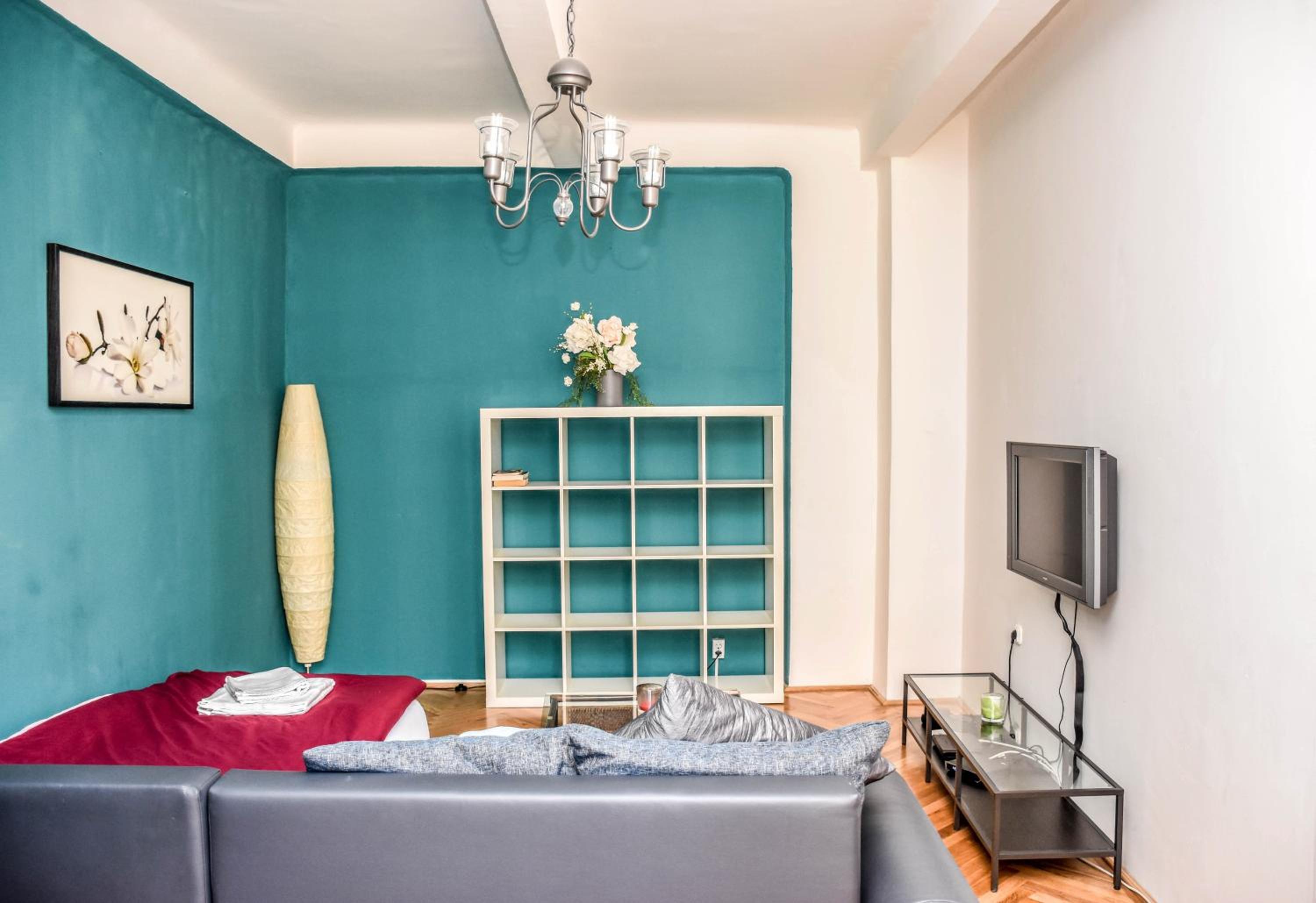 Diamond Astoria 4