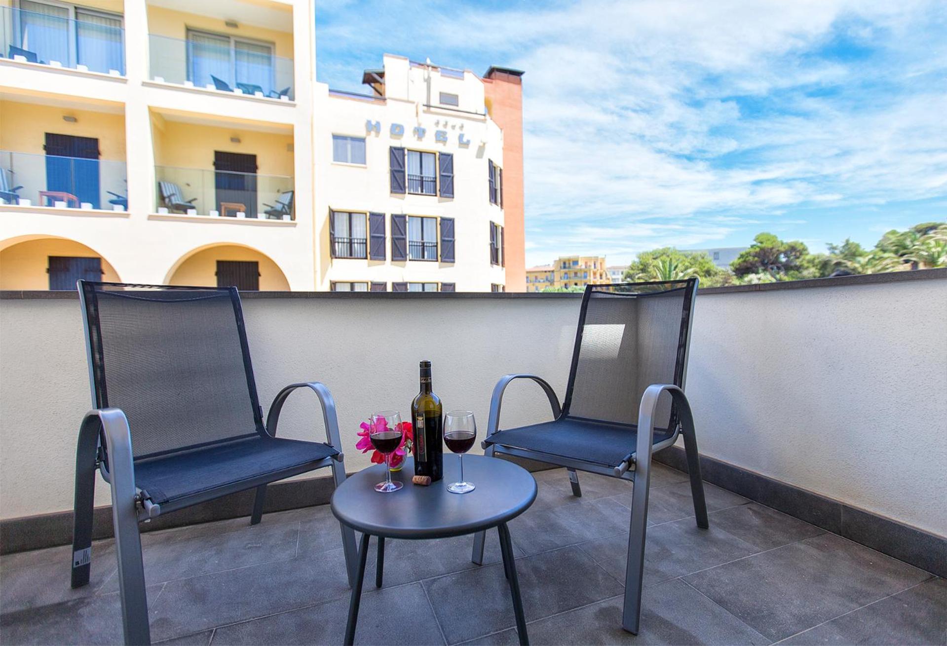balance & terrace