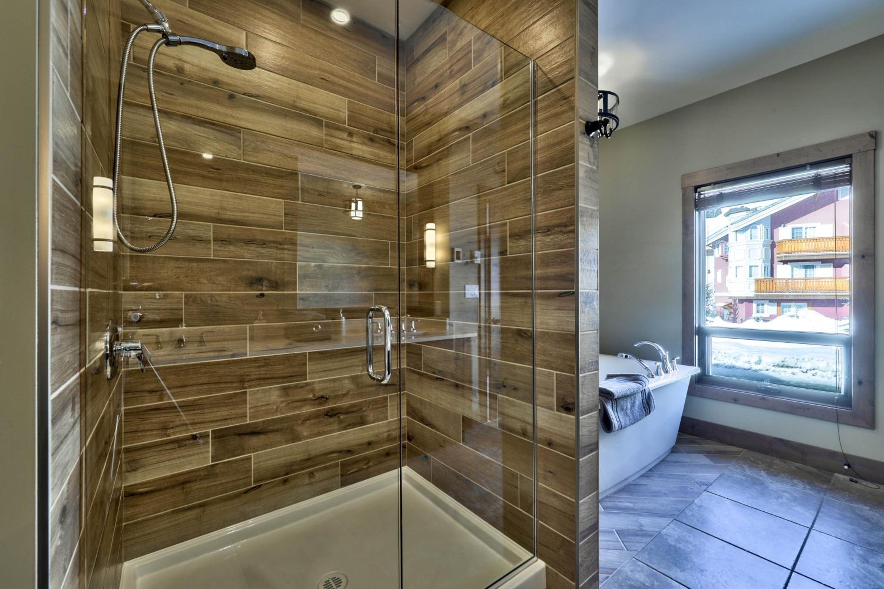 Sun Peaks Vacations - Village Walk Sun Peaks - Property Image 3