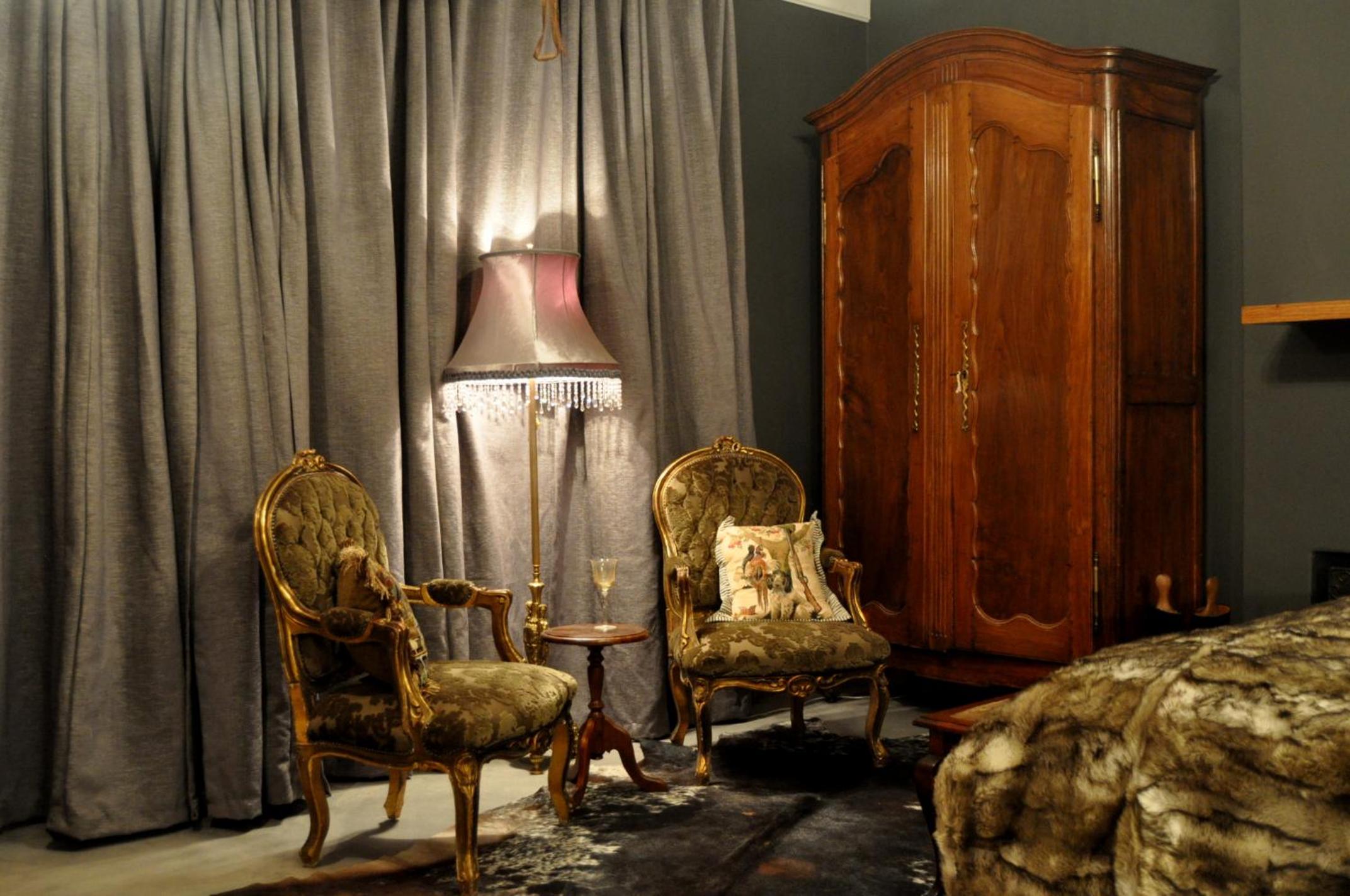 Festina Lente Guesthouse