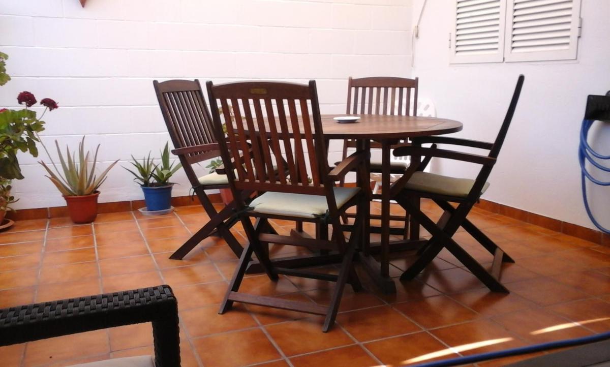 Piso con jardin y piscinas en Puerto Rey photo 3