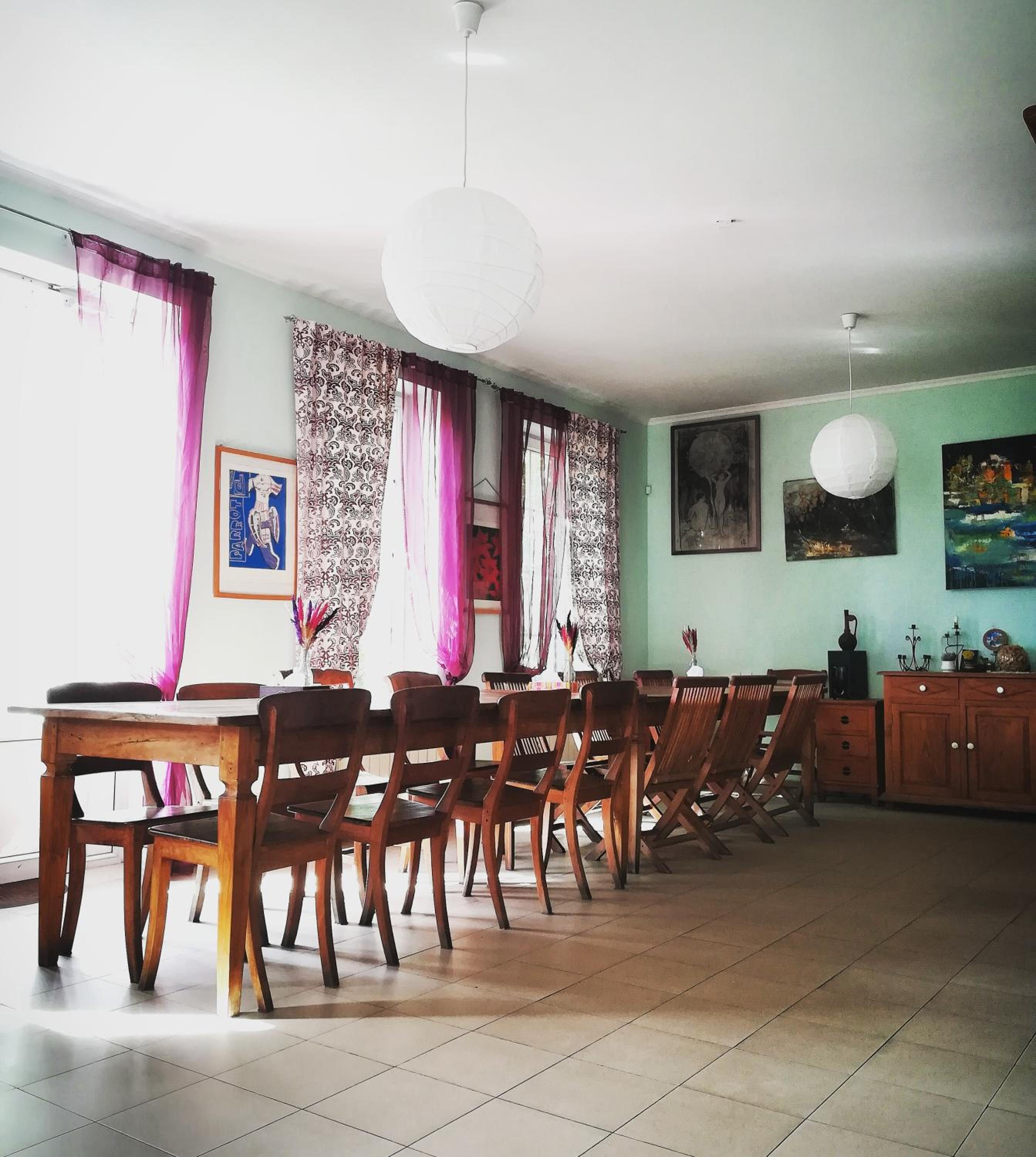 JR's House