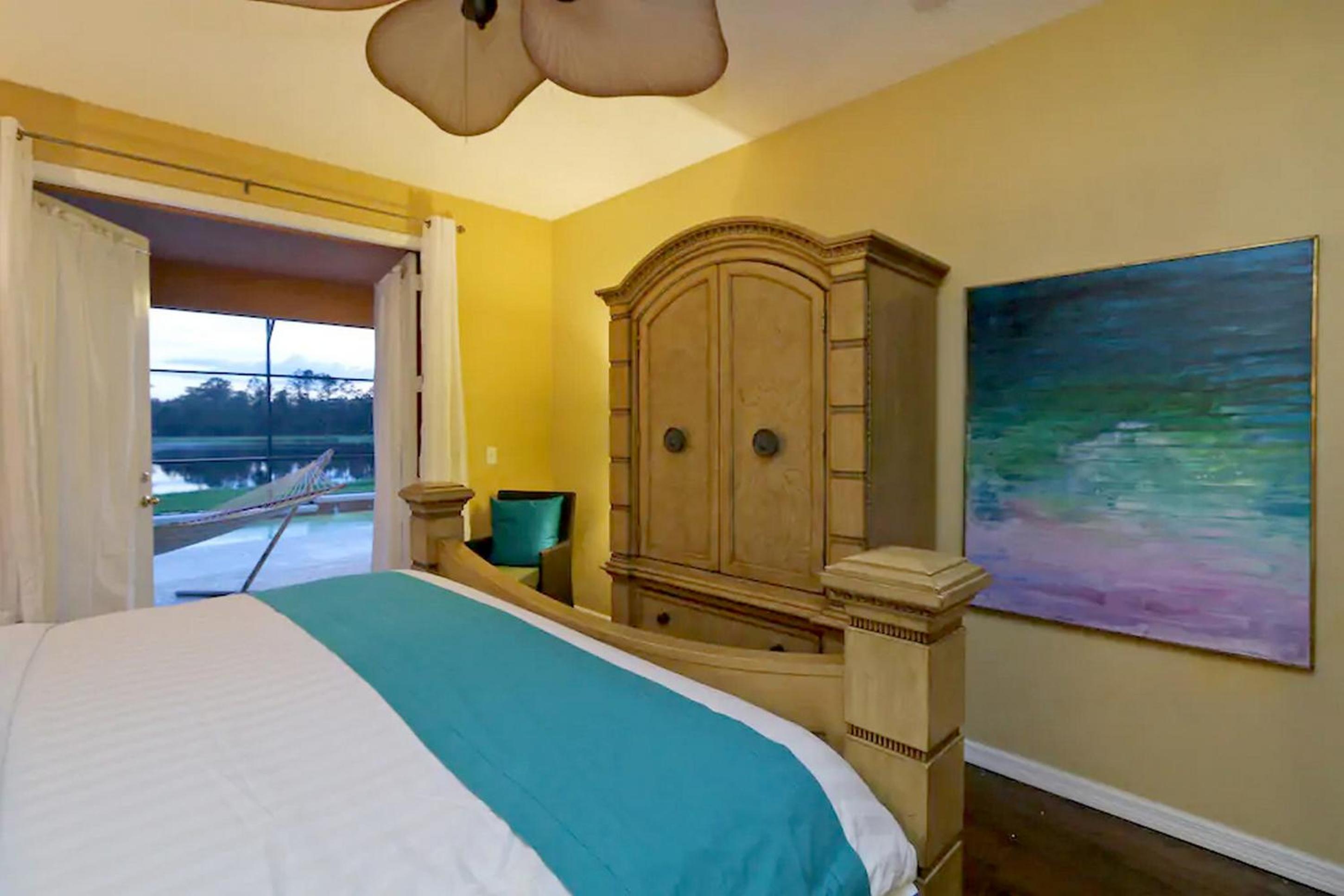 Aquamarine Hideaway