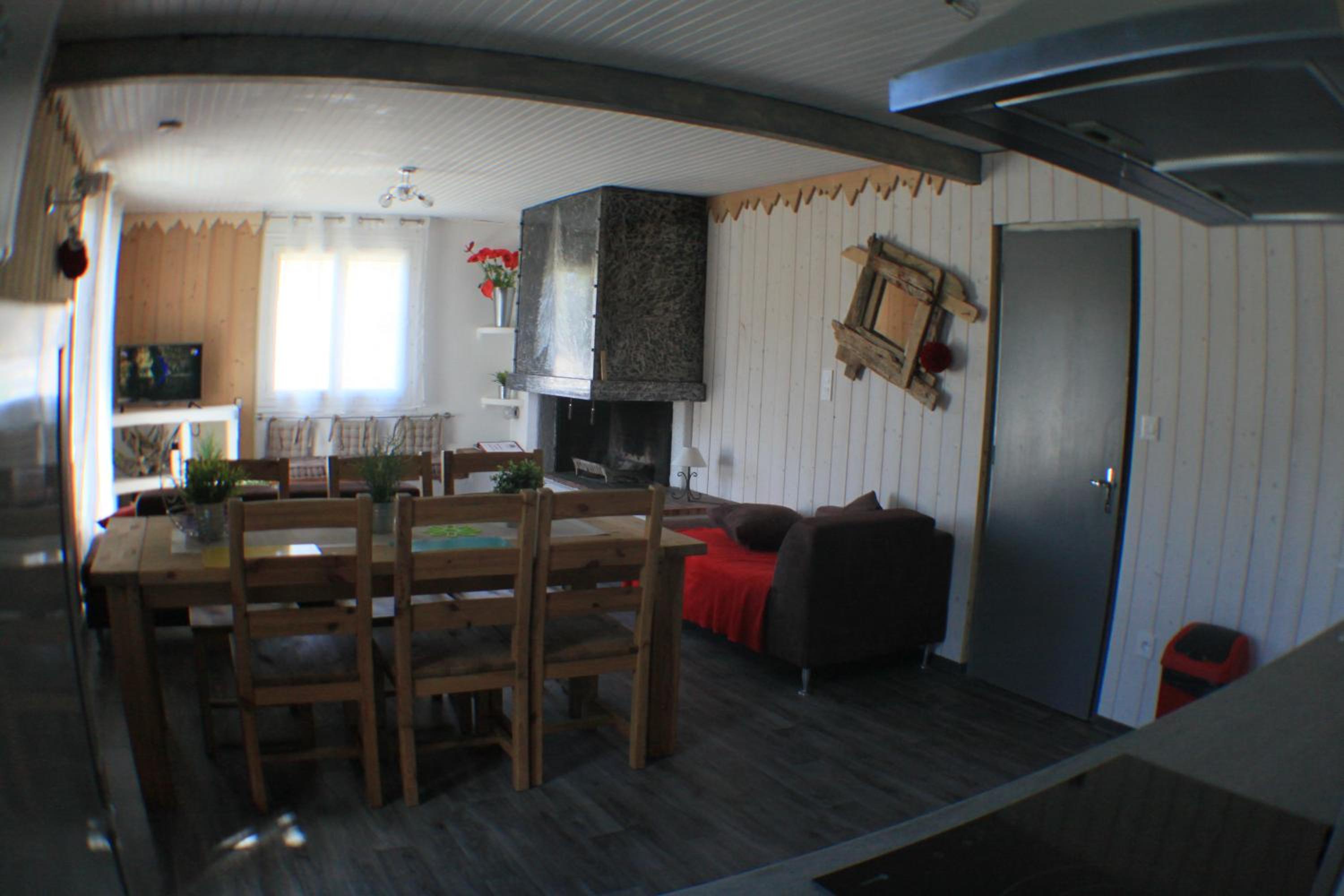 Photo 33