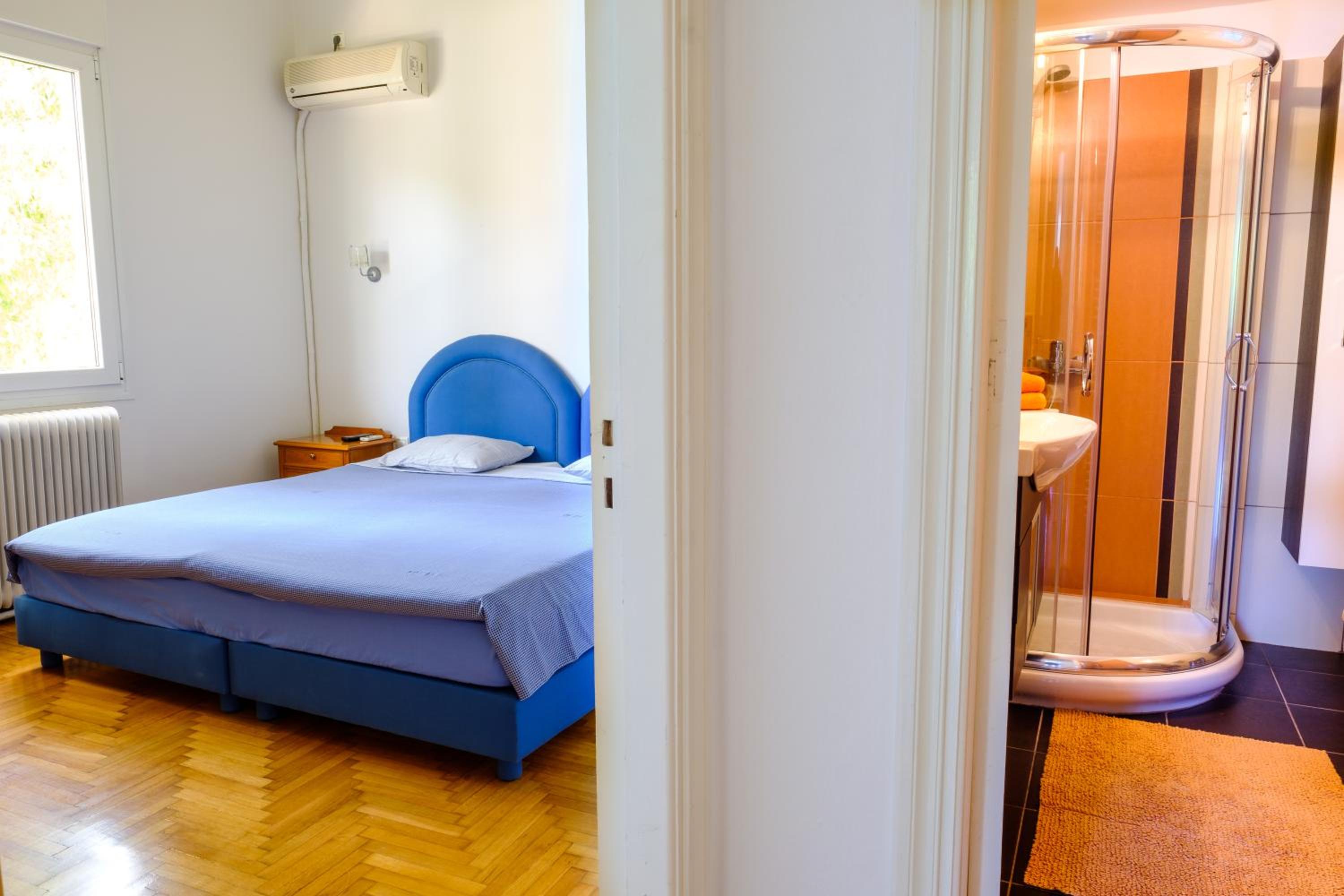 Chalandri Home Away