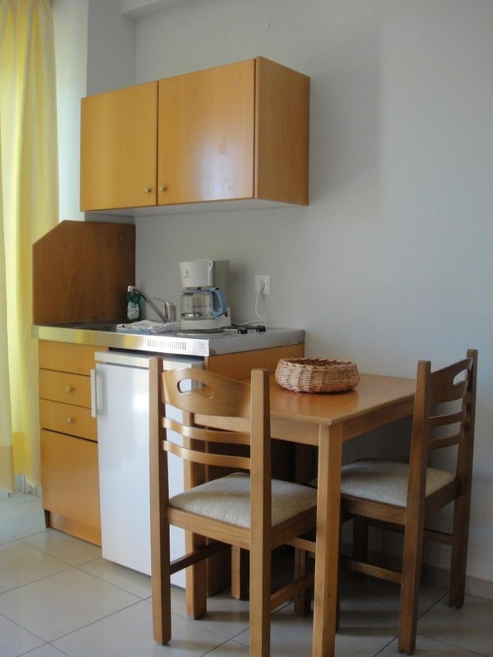 Leonidas Rooms