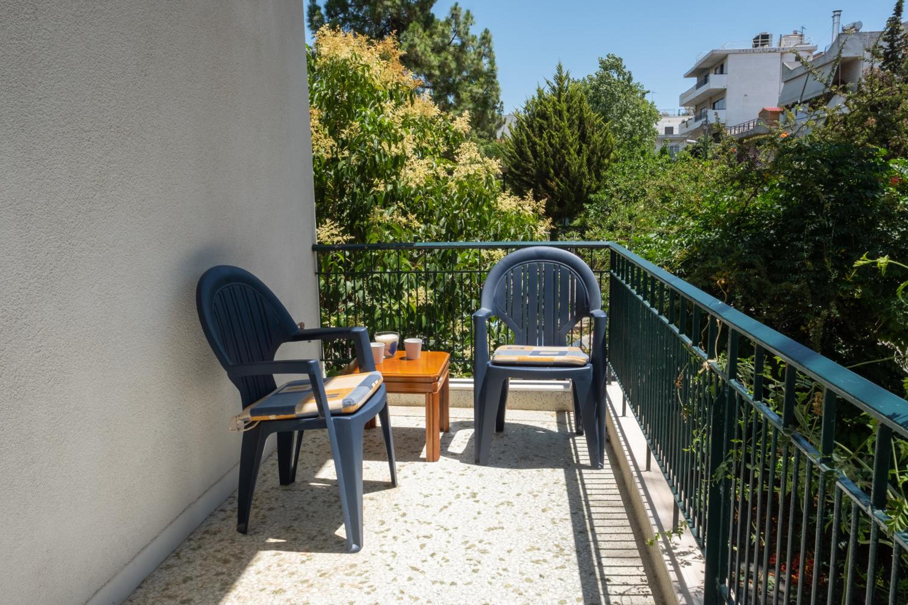 Chalandri Home Away
