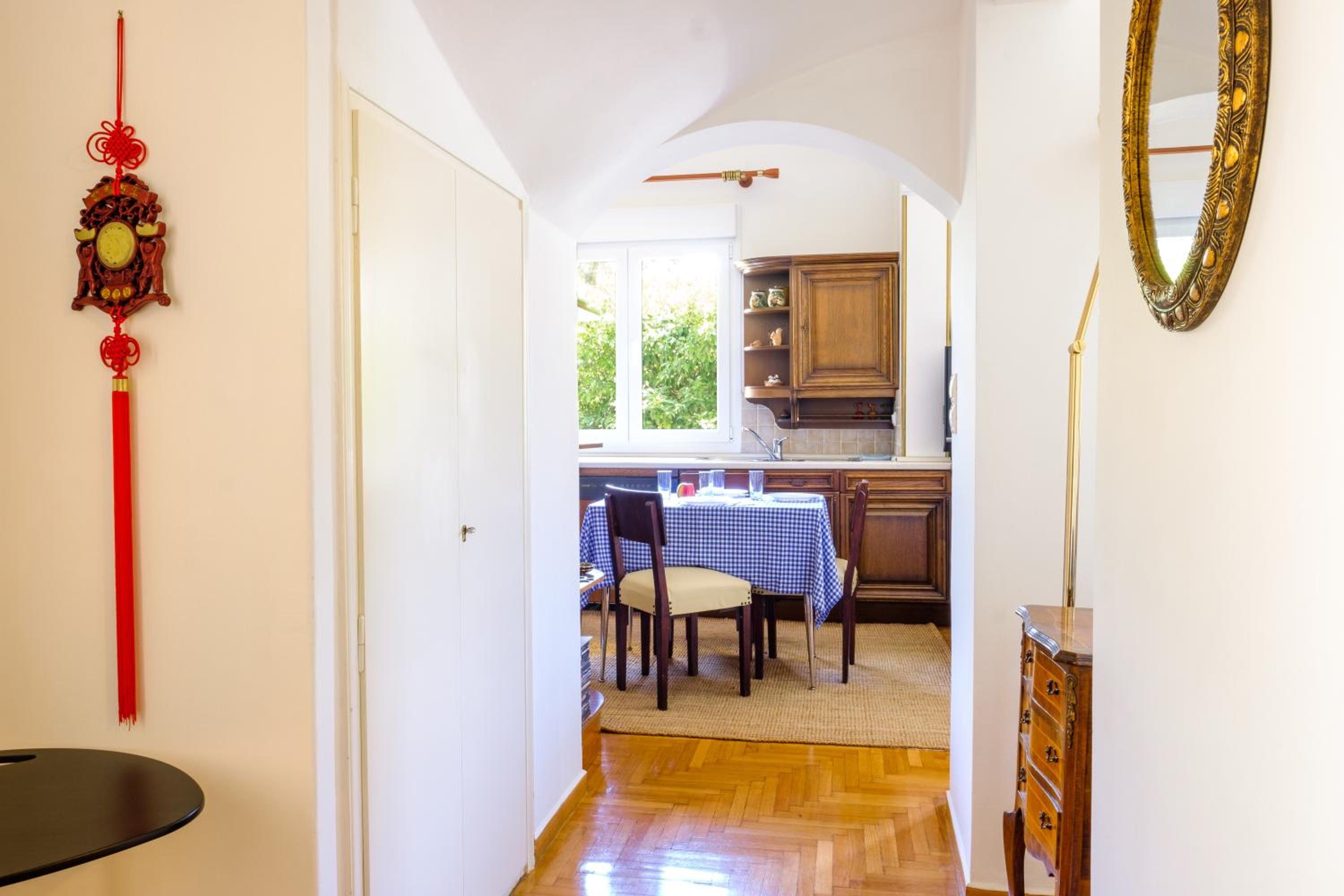 Chalandri Home Away