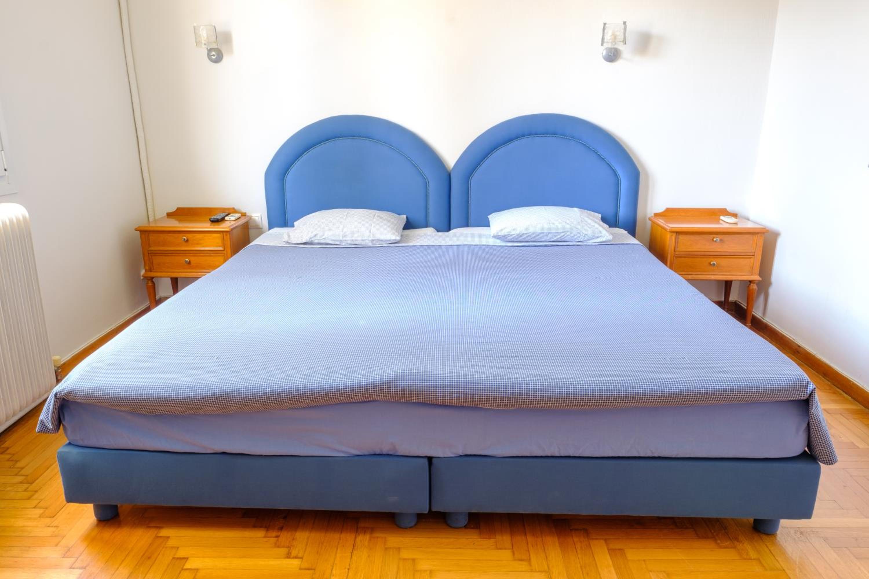 Chalandri Home Away