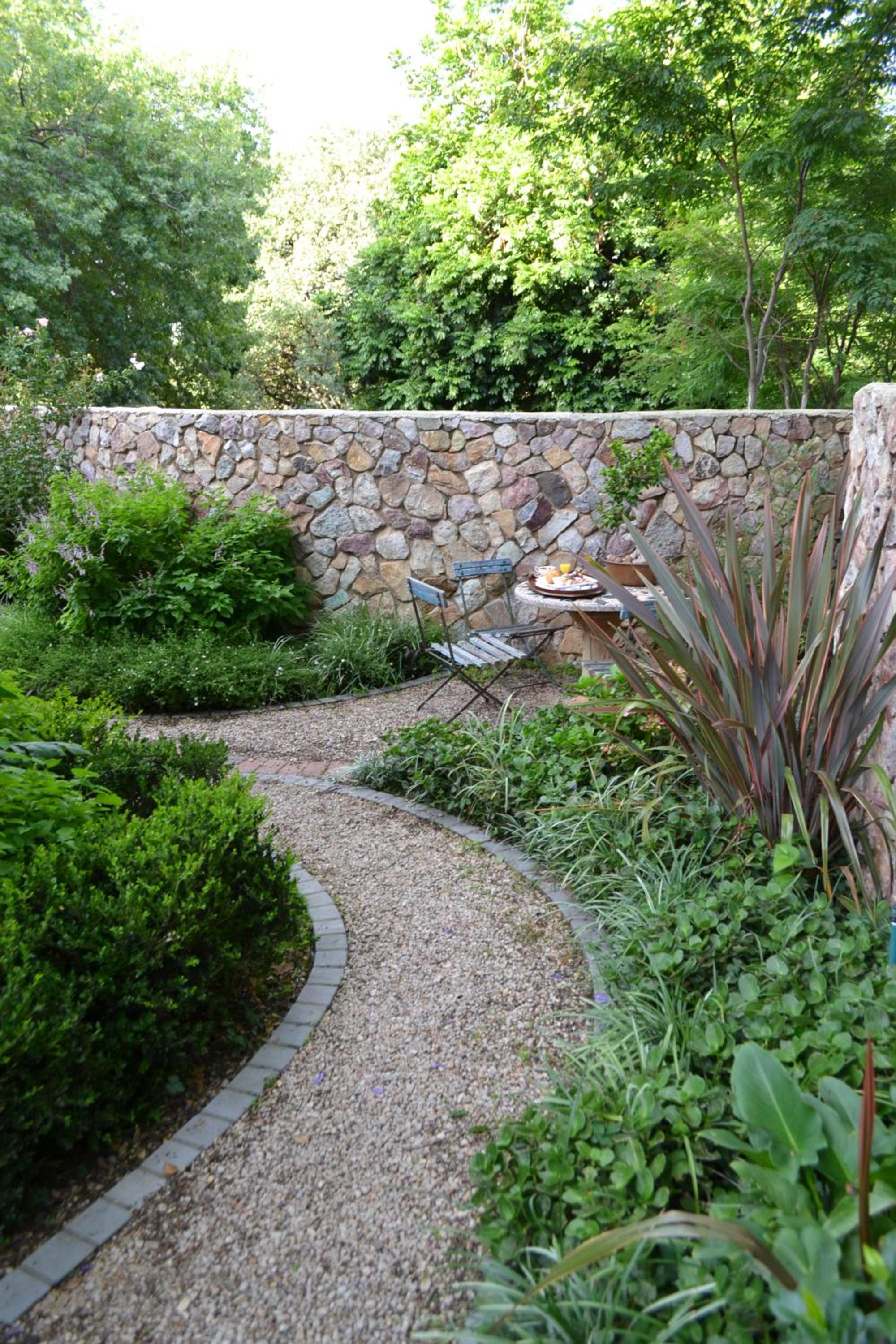 Festina Lente Guesthouse