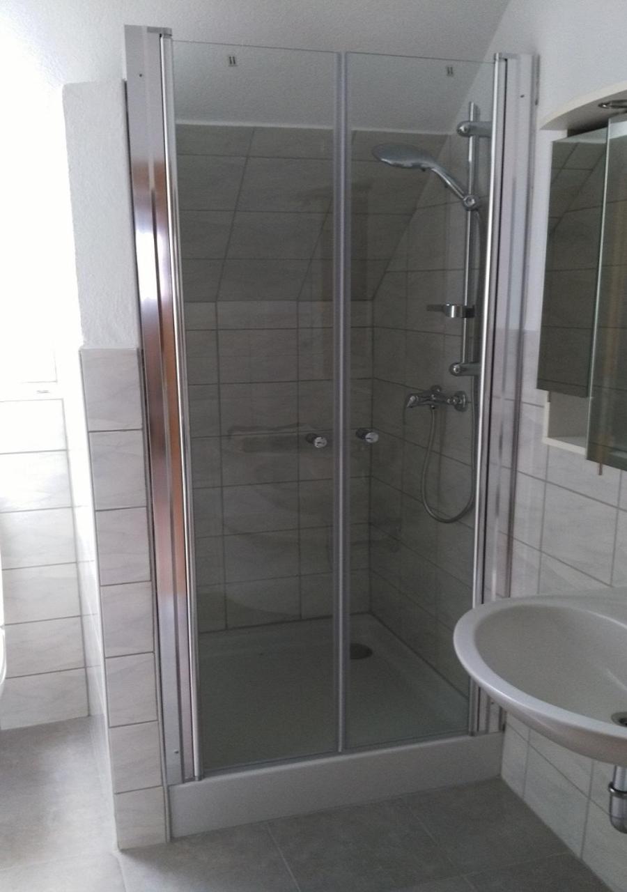 Ferienwohnung Olpe Biggesee en Olpe — bathroom