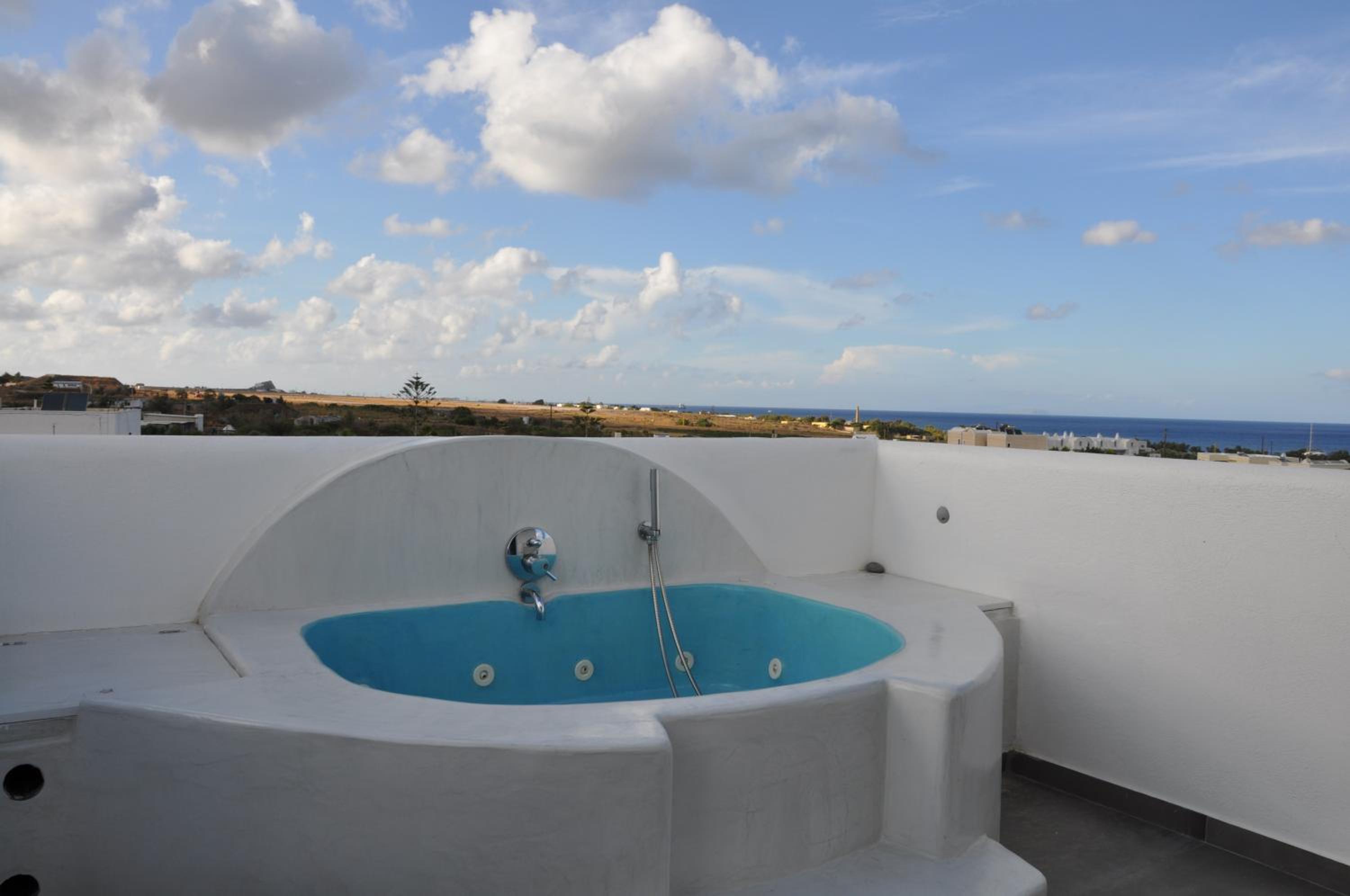 Santoxenia luxury villa
