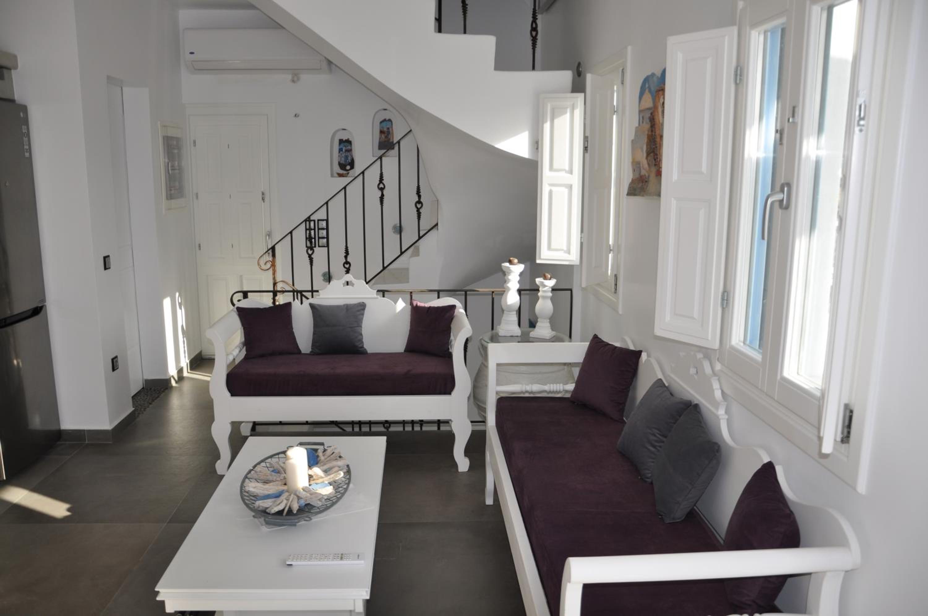 Santoxenia luxury villa