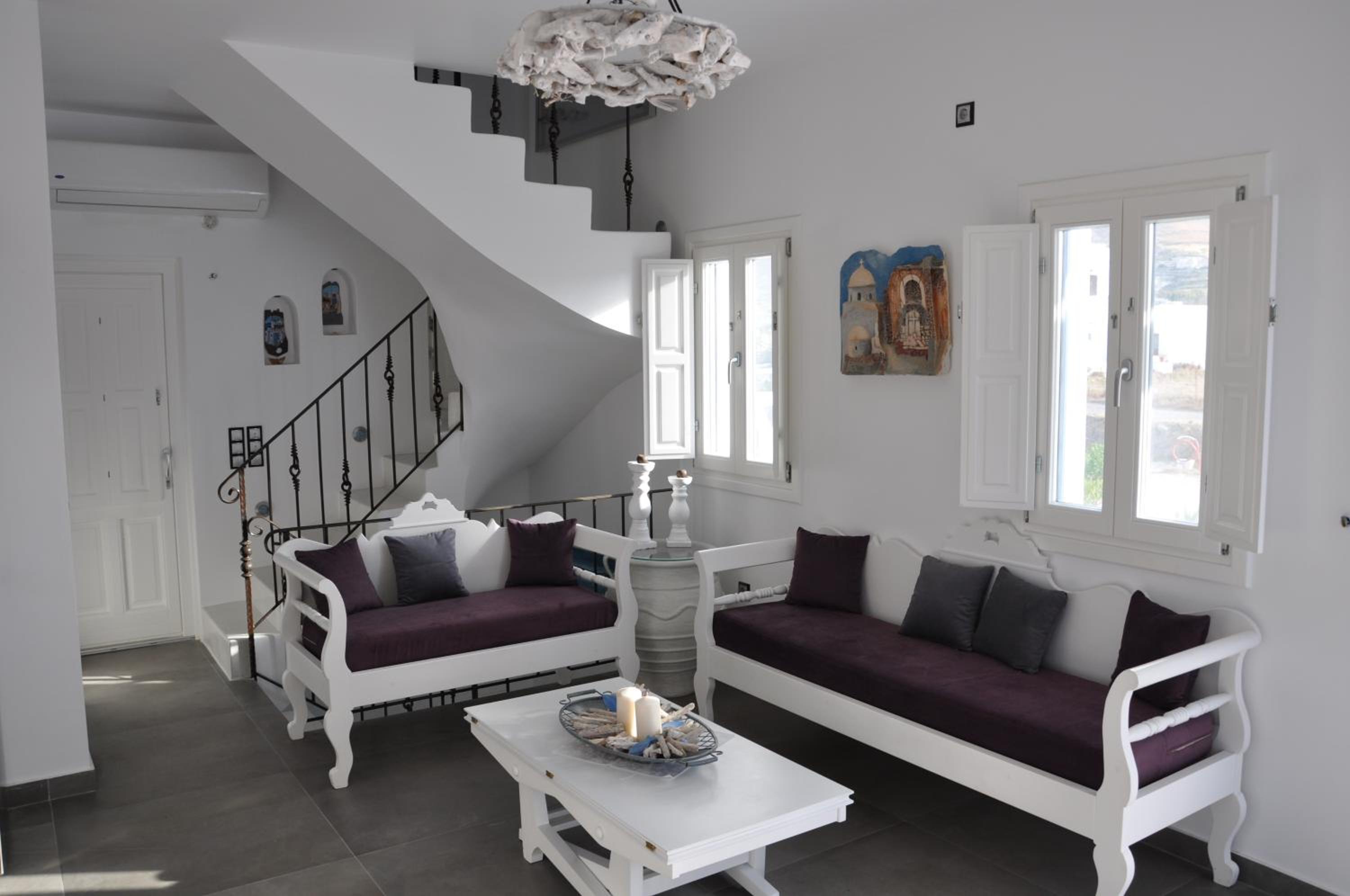 Santoxenia luxury villa