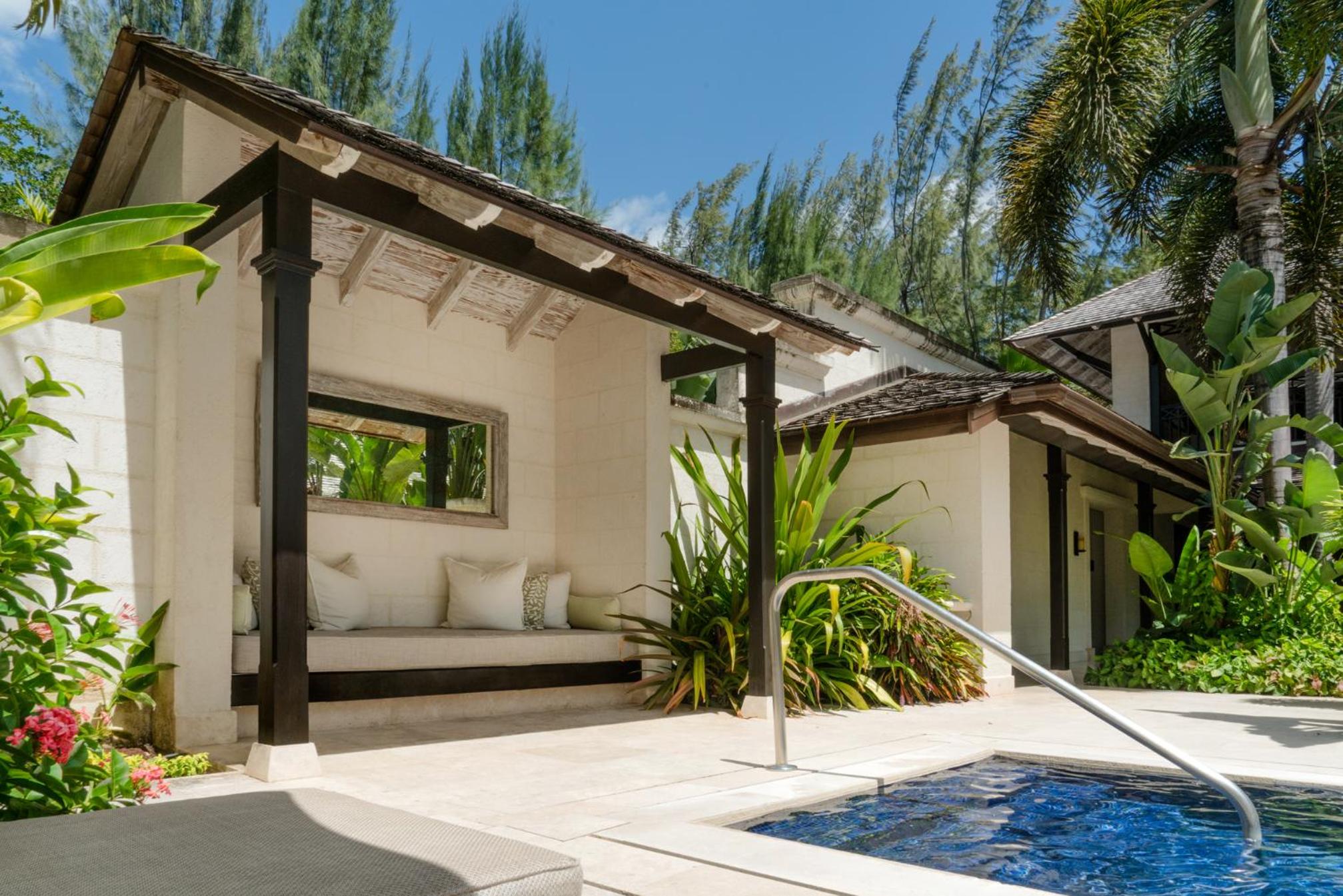 Coral Reef Club