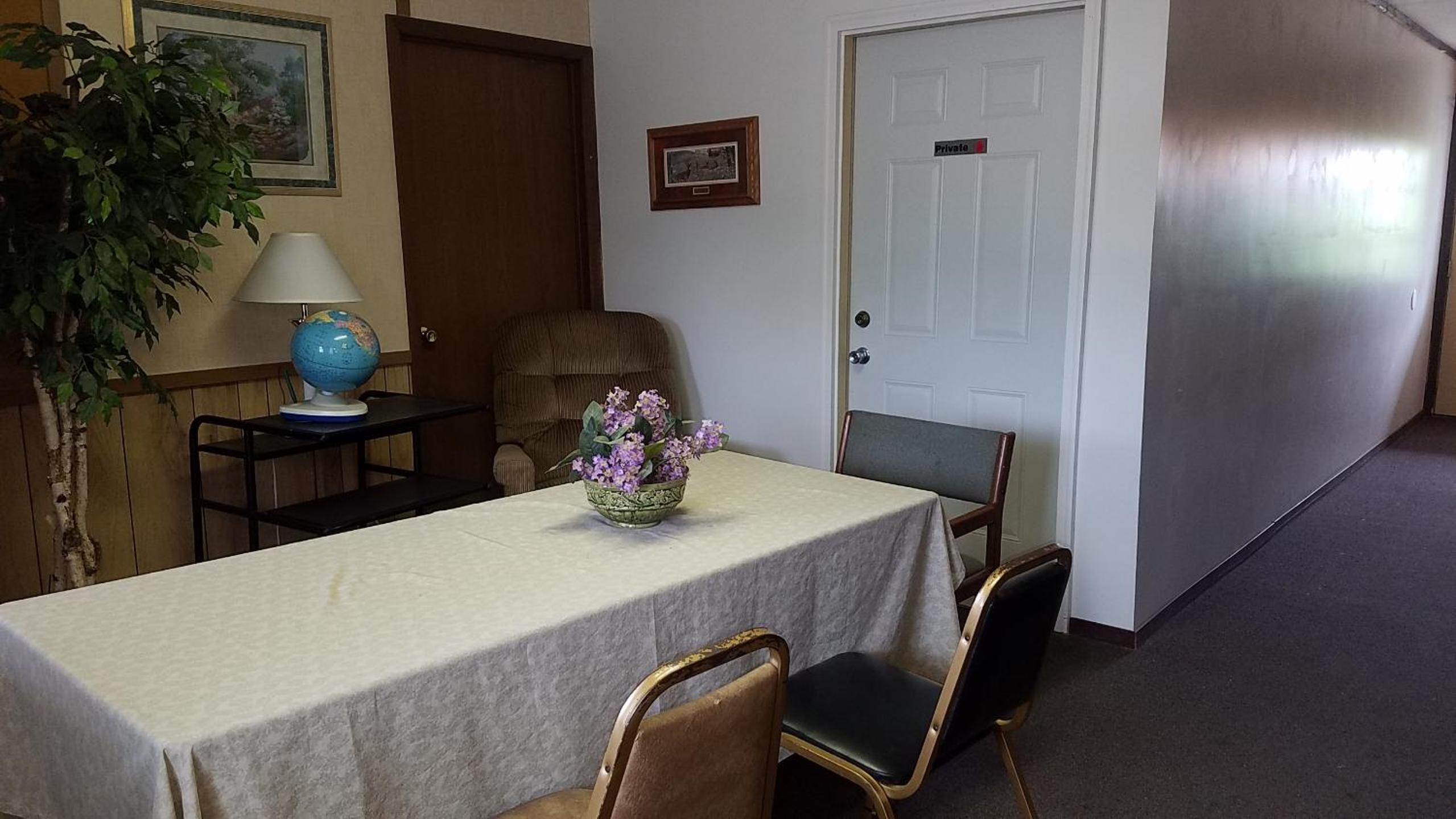 Burr Oak Motel