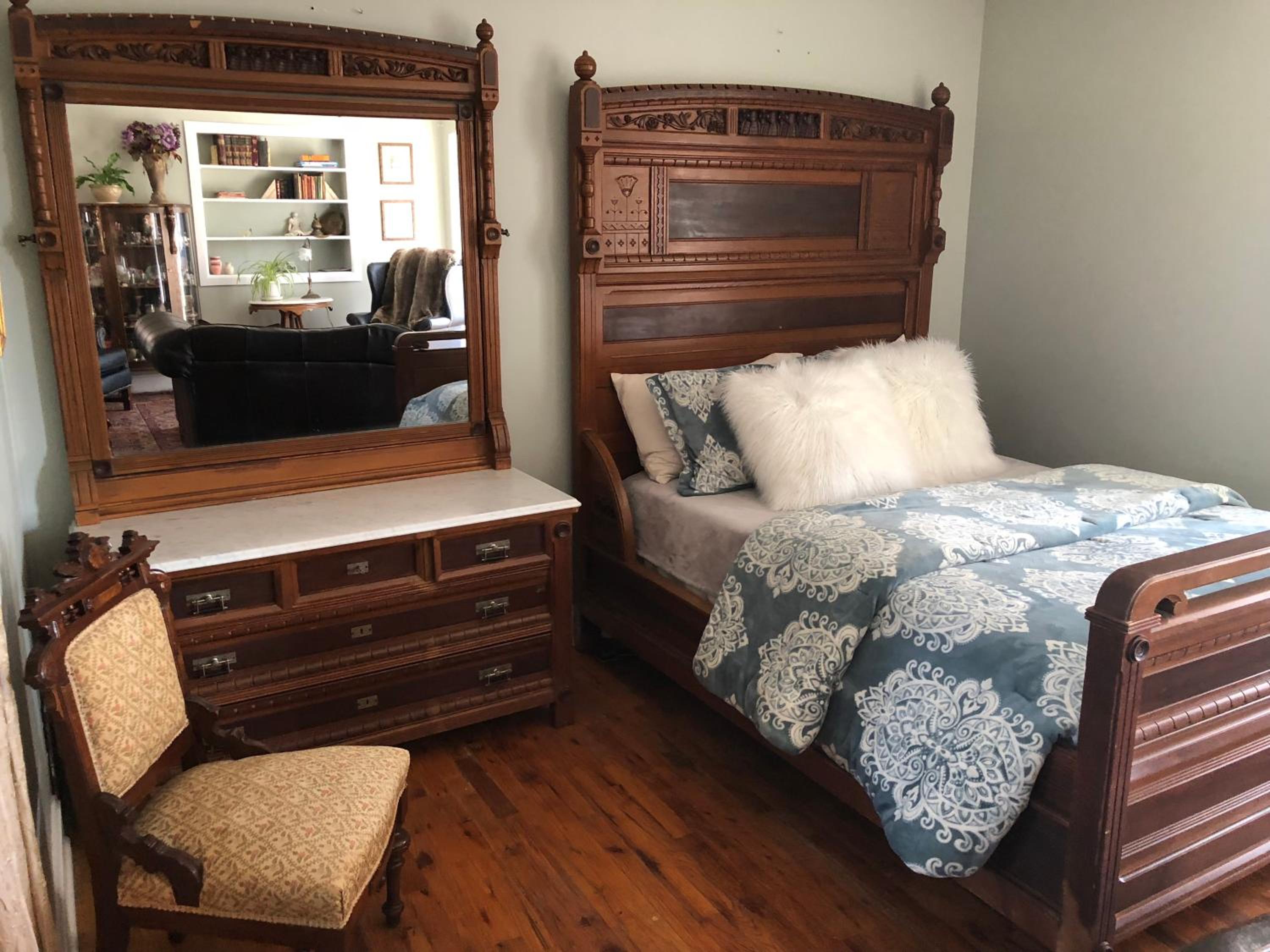 Vineyard Mansion Carriage House - Property Image 24