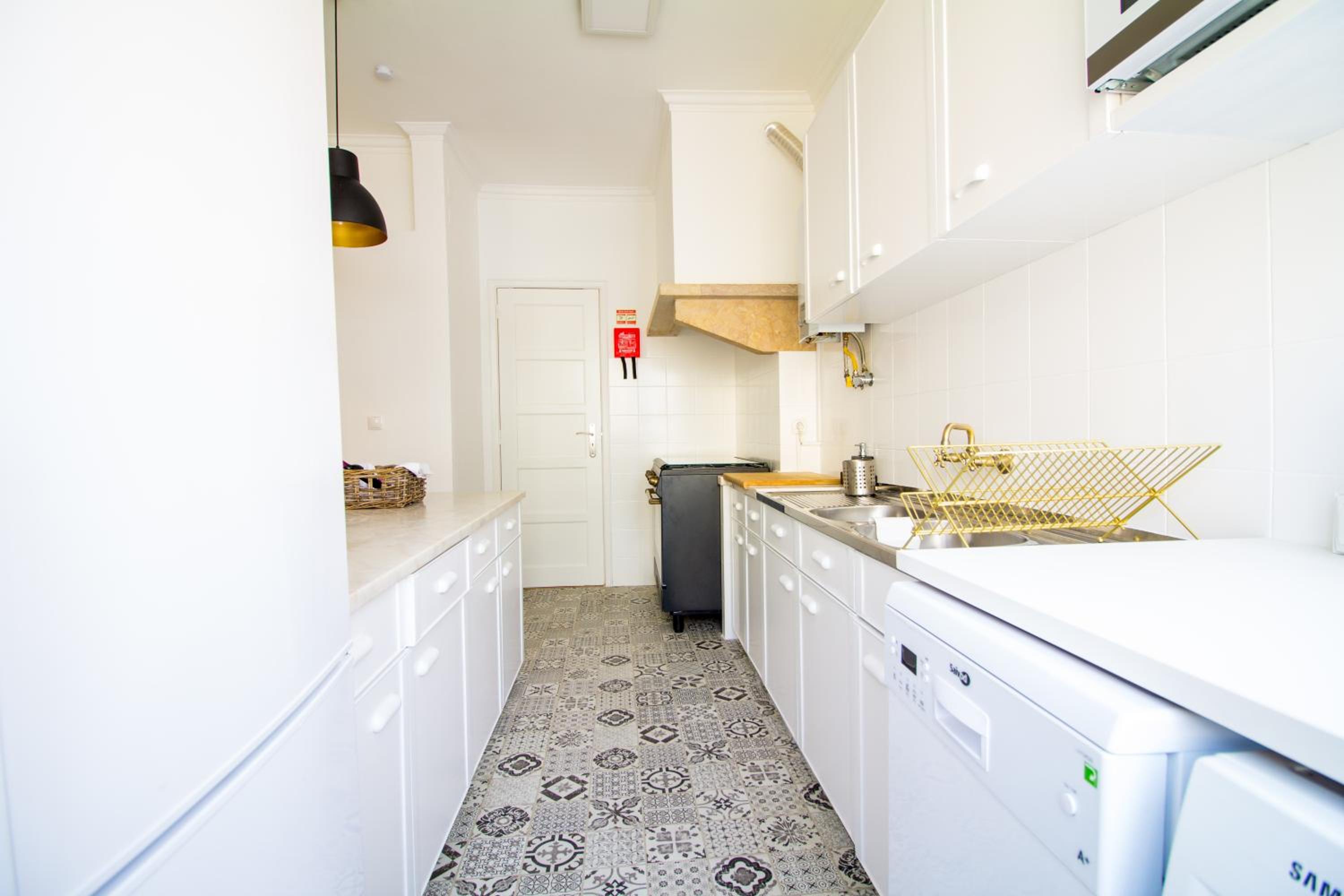 Lisbon Vacations - Avenidas Cozy Apartment - Property Image 5