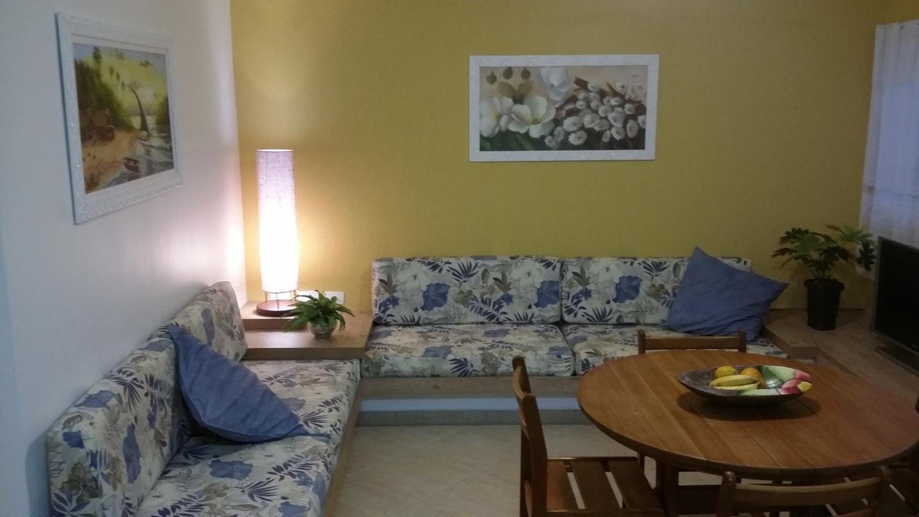 Condominio RESIDENCIAL Via Marina a 80 metros da Praia da Enseada