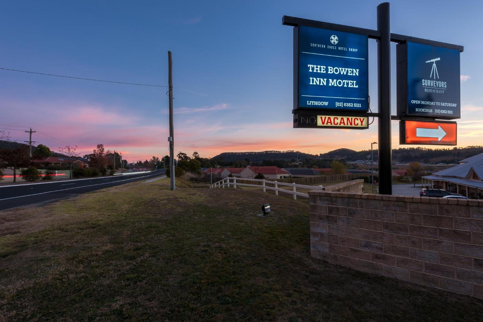 Bowen Inn Motel