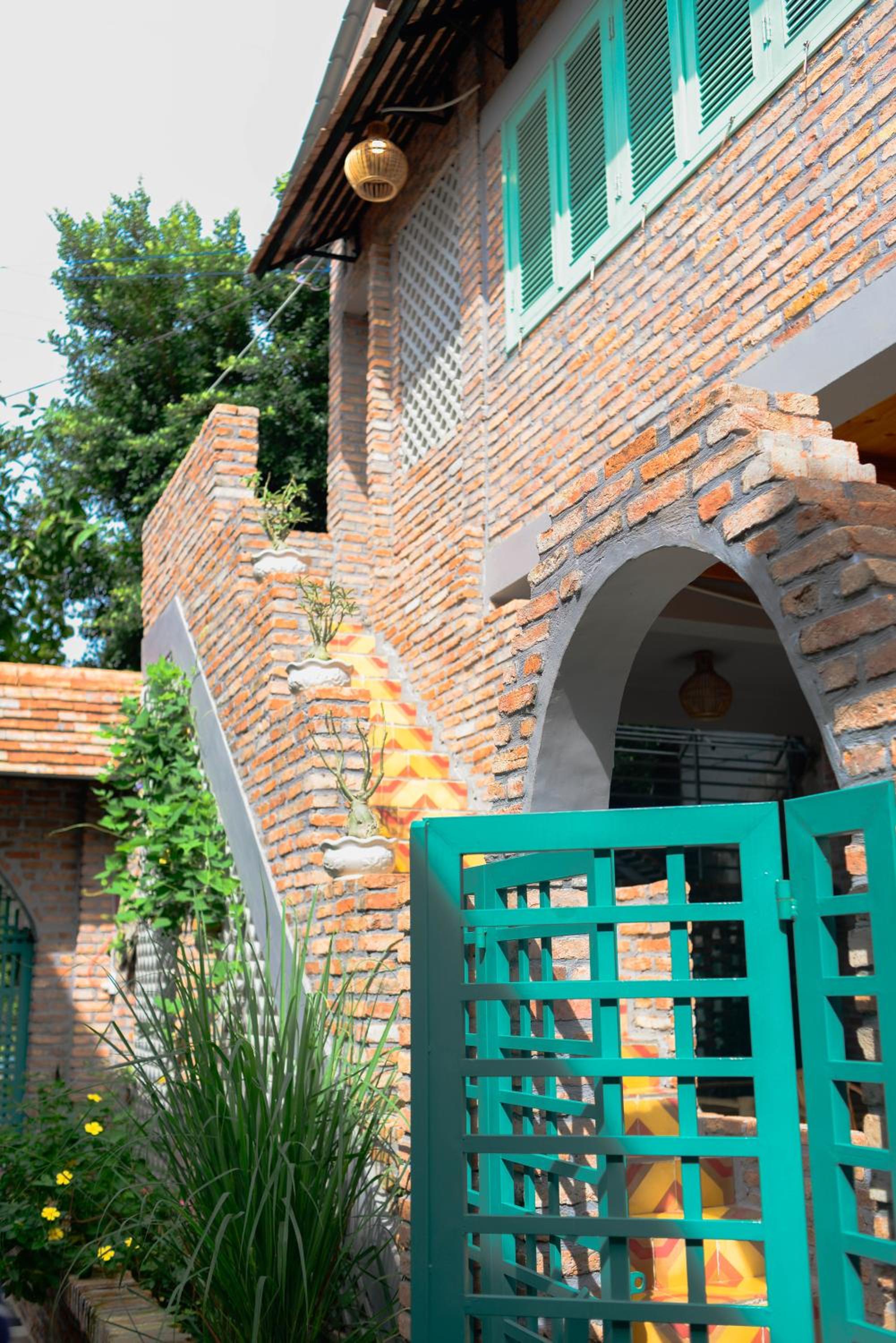 Nam Thi Holiday Home