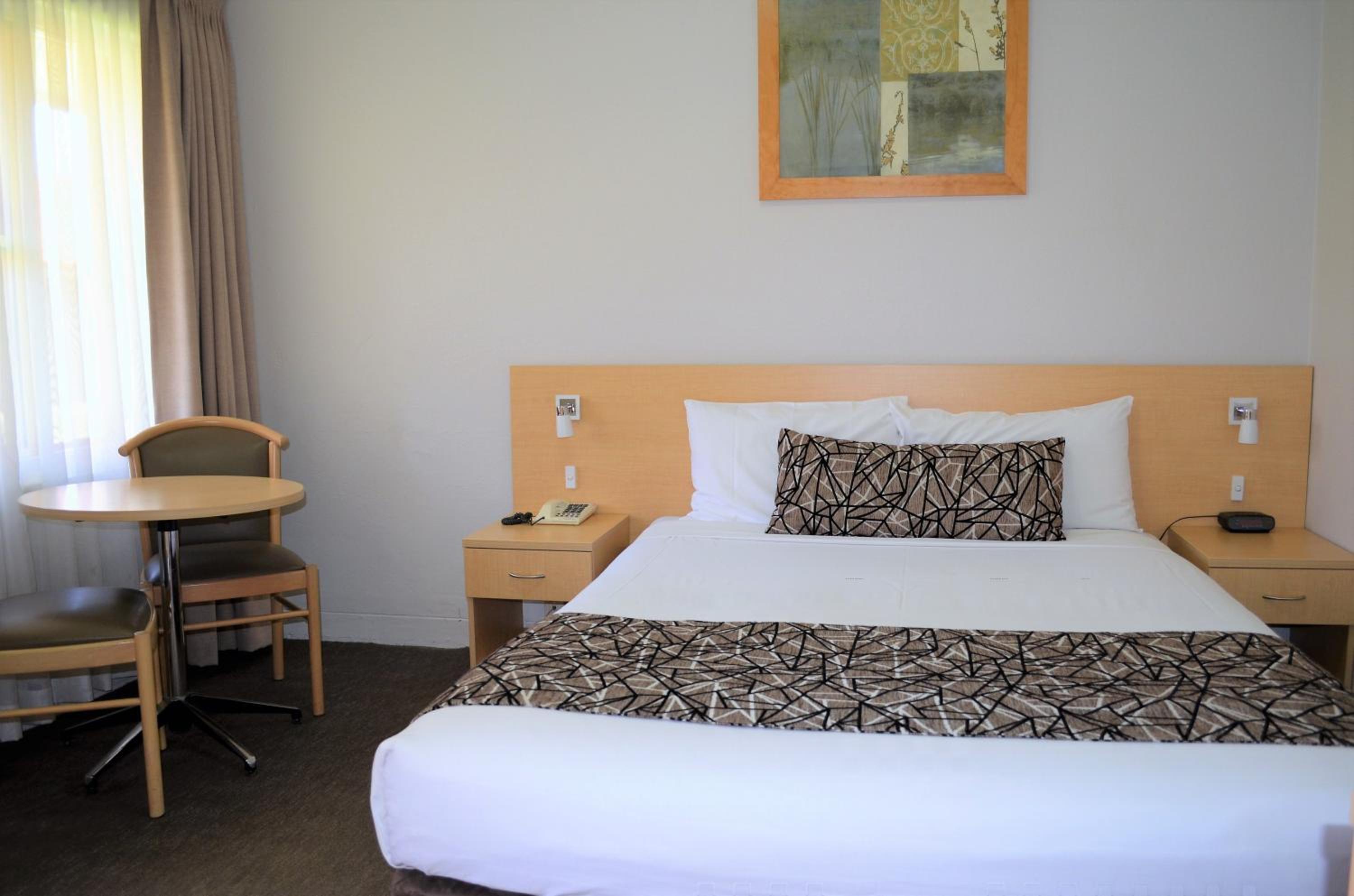 Bathurst Motor Inn
