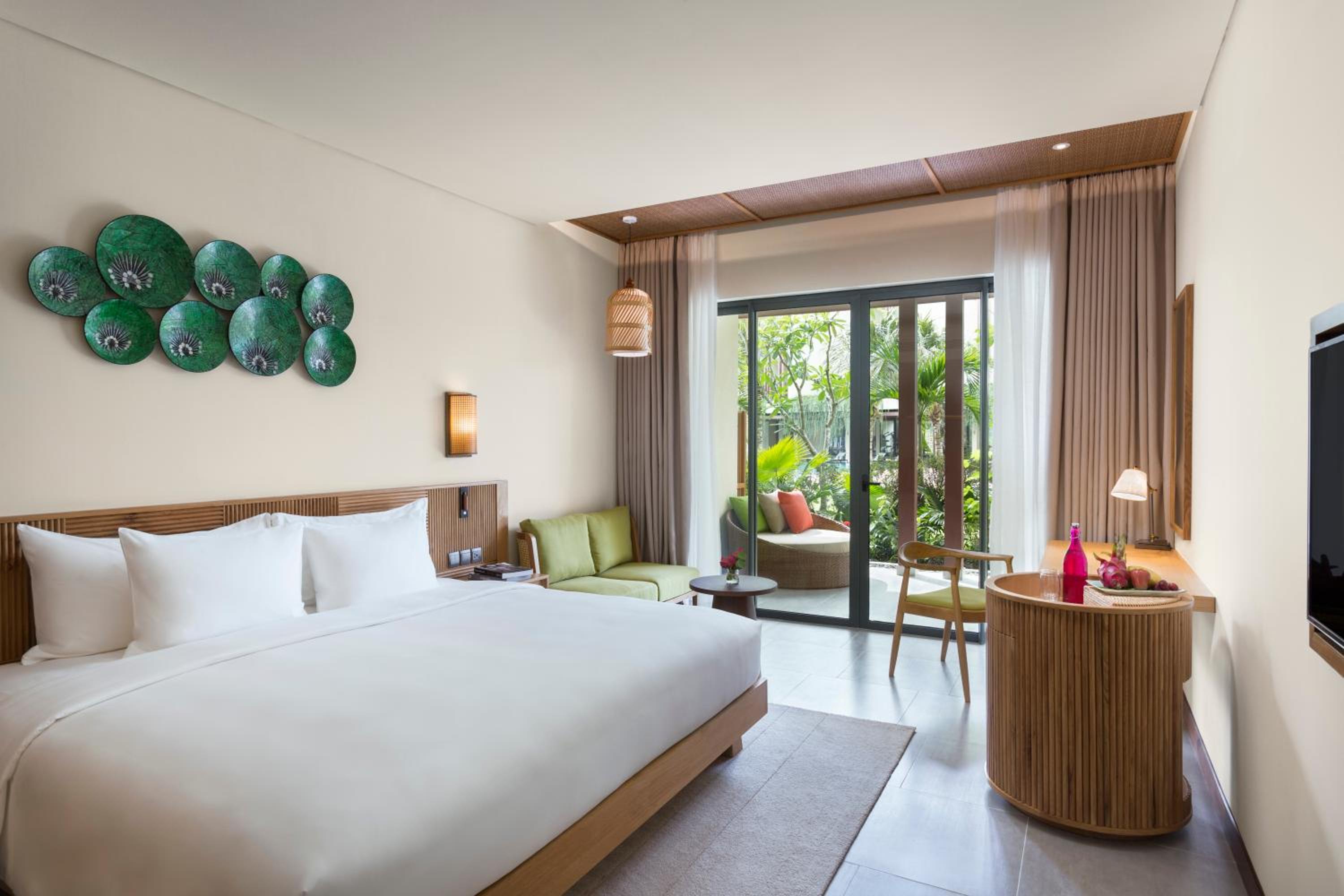 Dusit Princess Moonrise Beach Resort