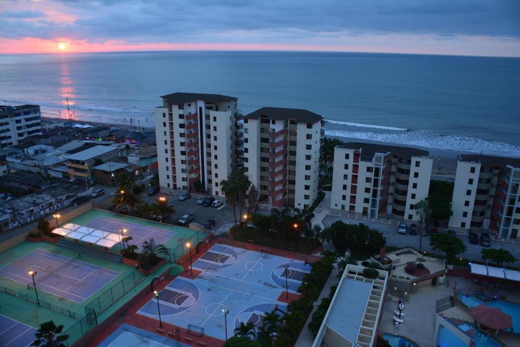 Playa Almendro Resort