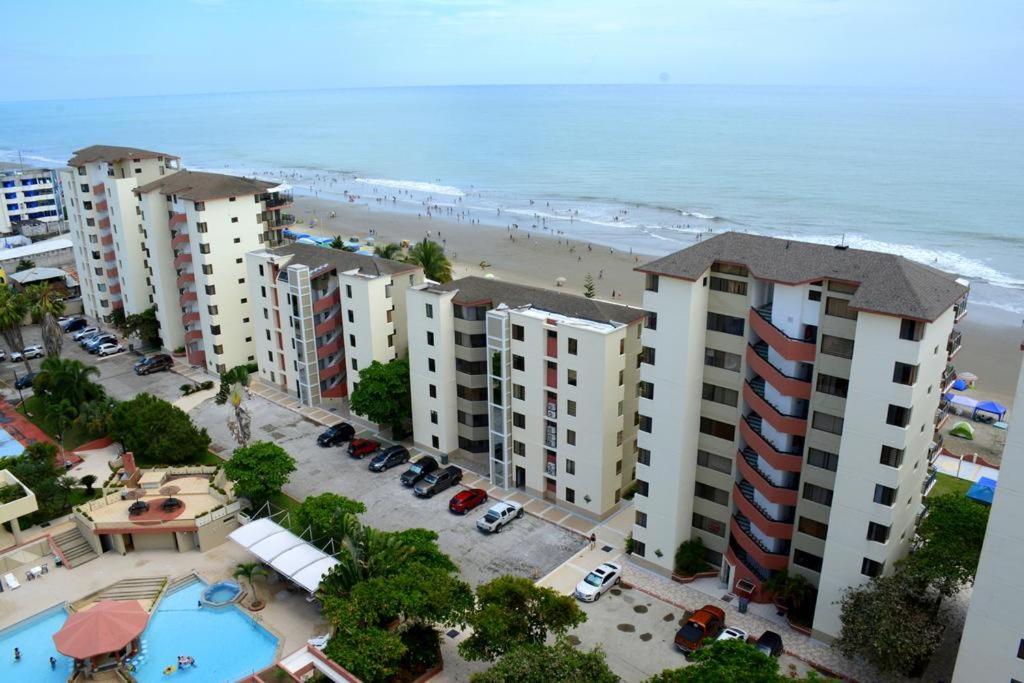 Playa Almendro Resort
