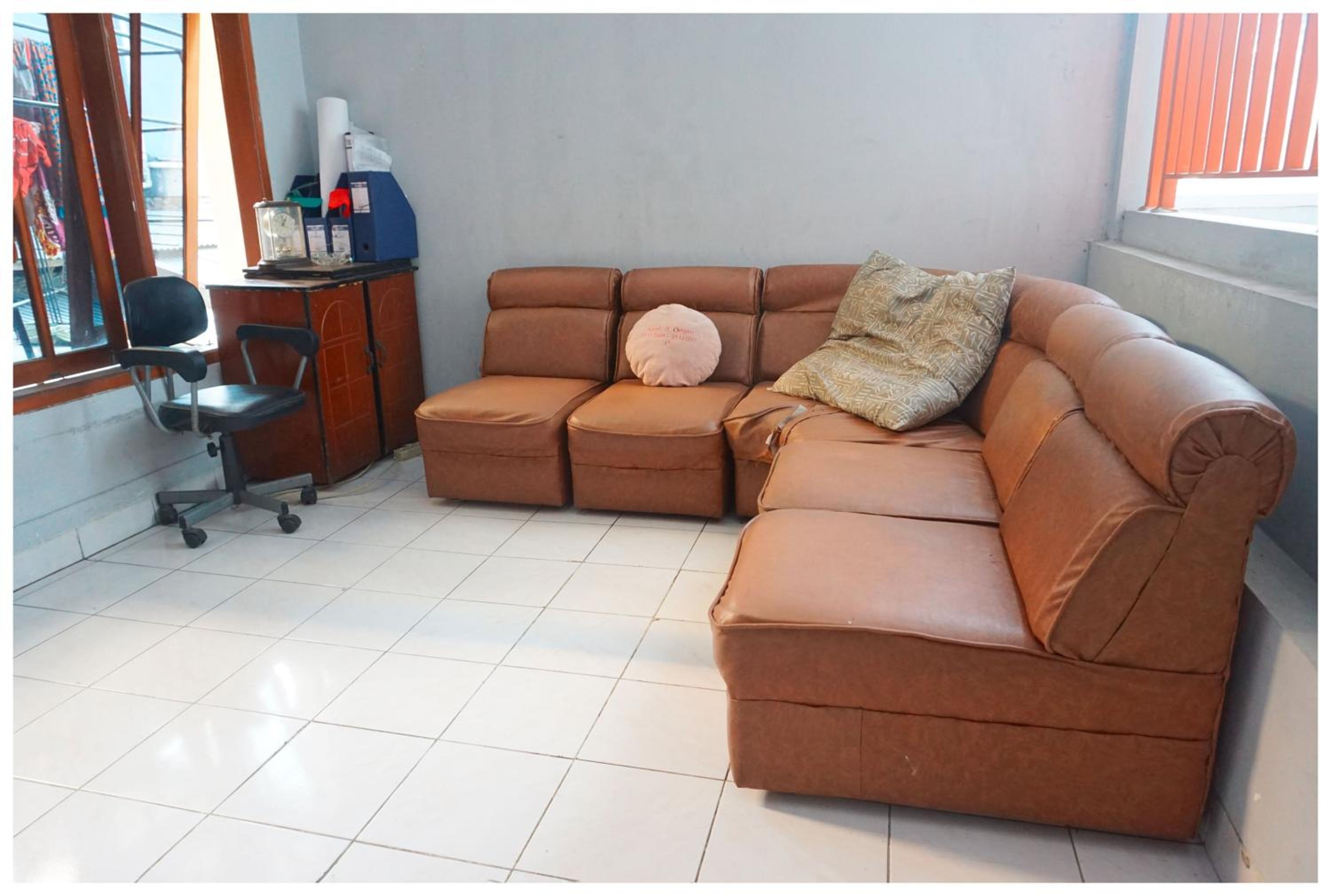 Budi House & Food Station, Bandung - 17
