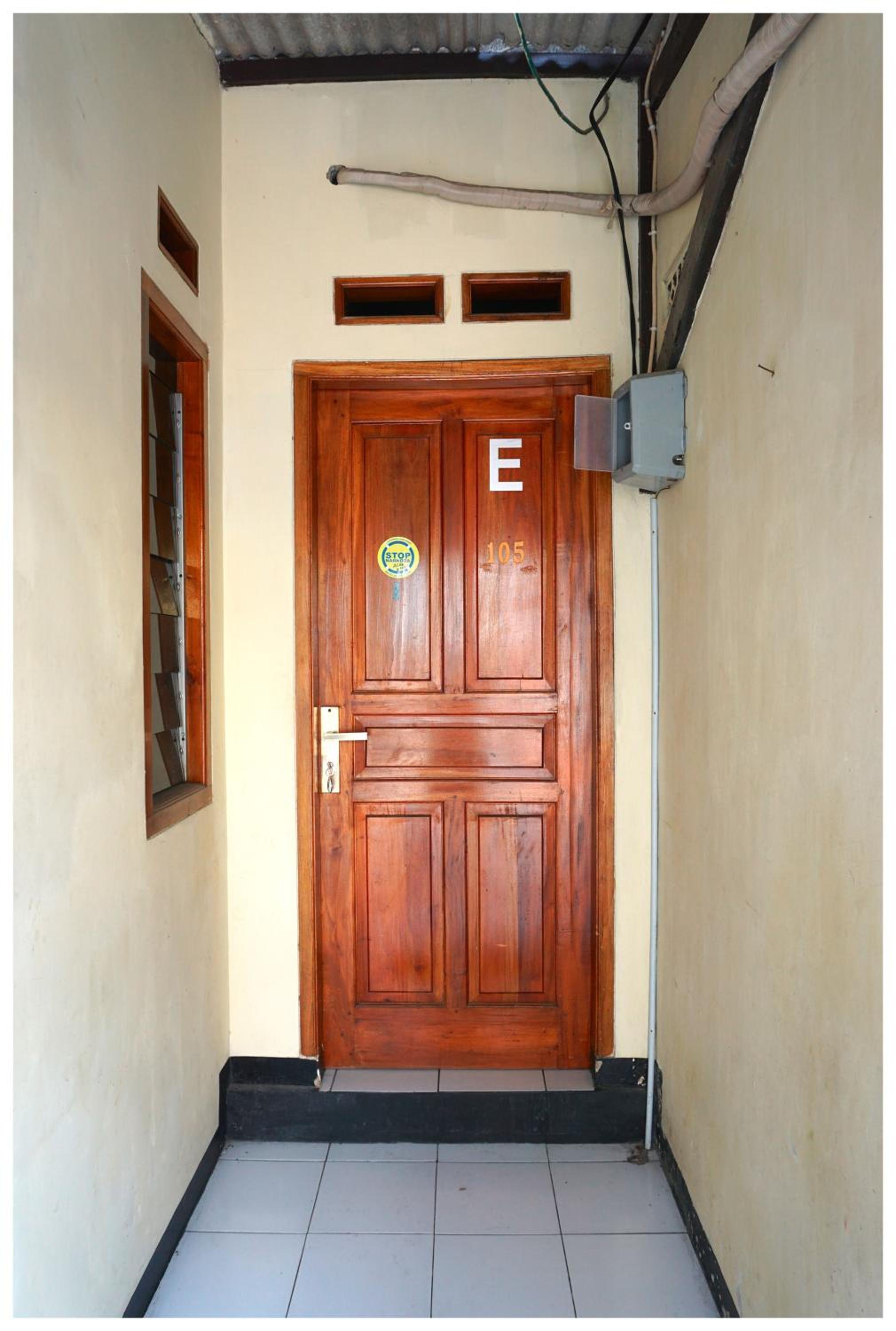 Budi House & Food Station