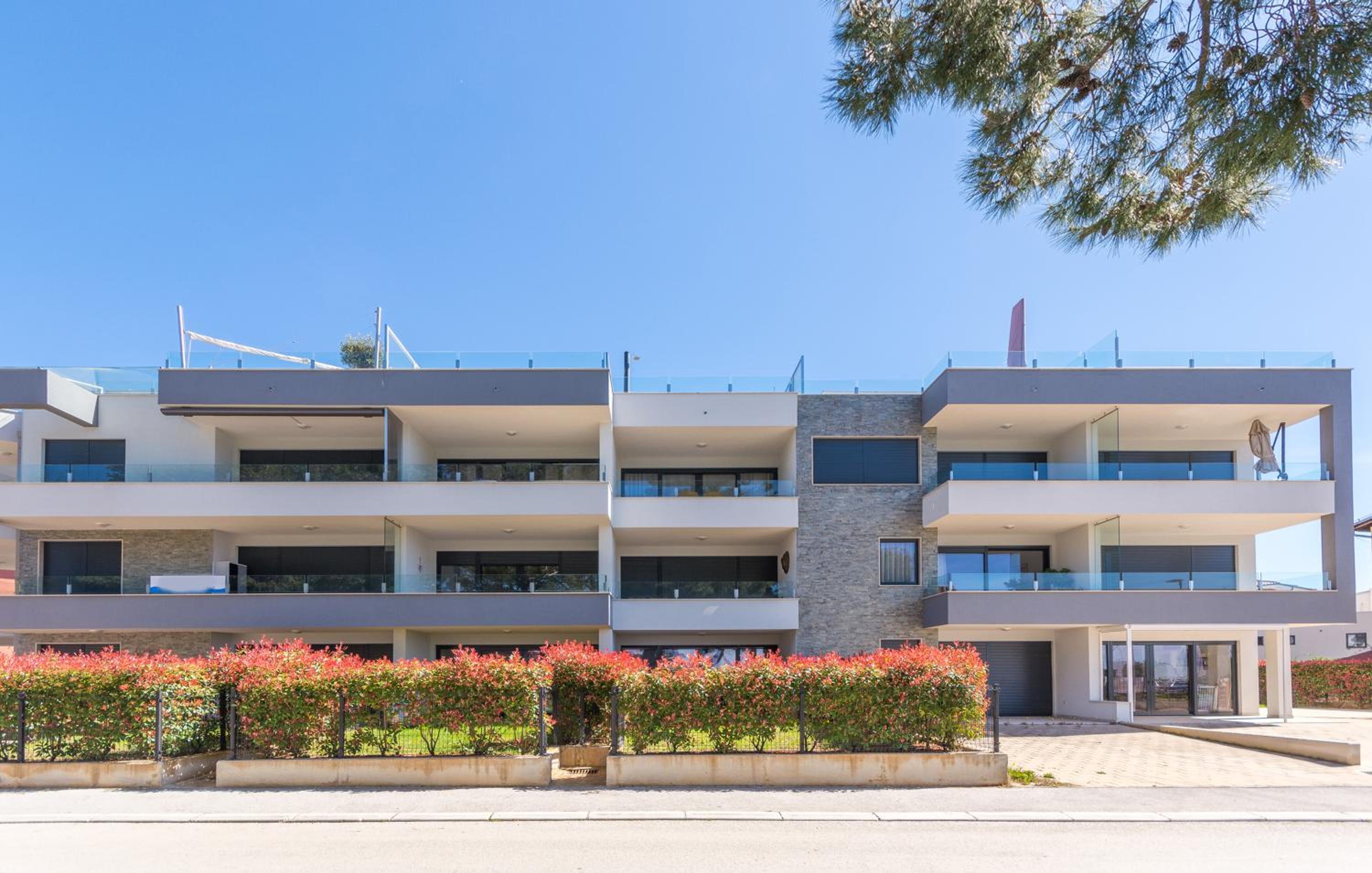 Apartment Marina